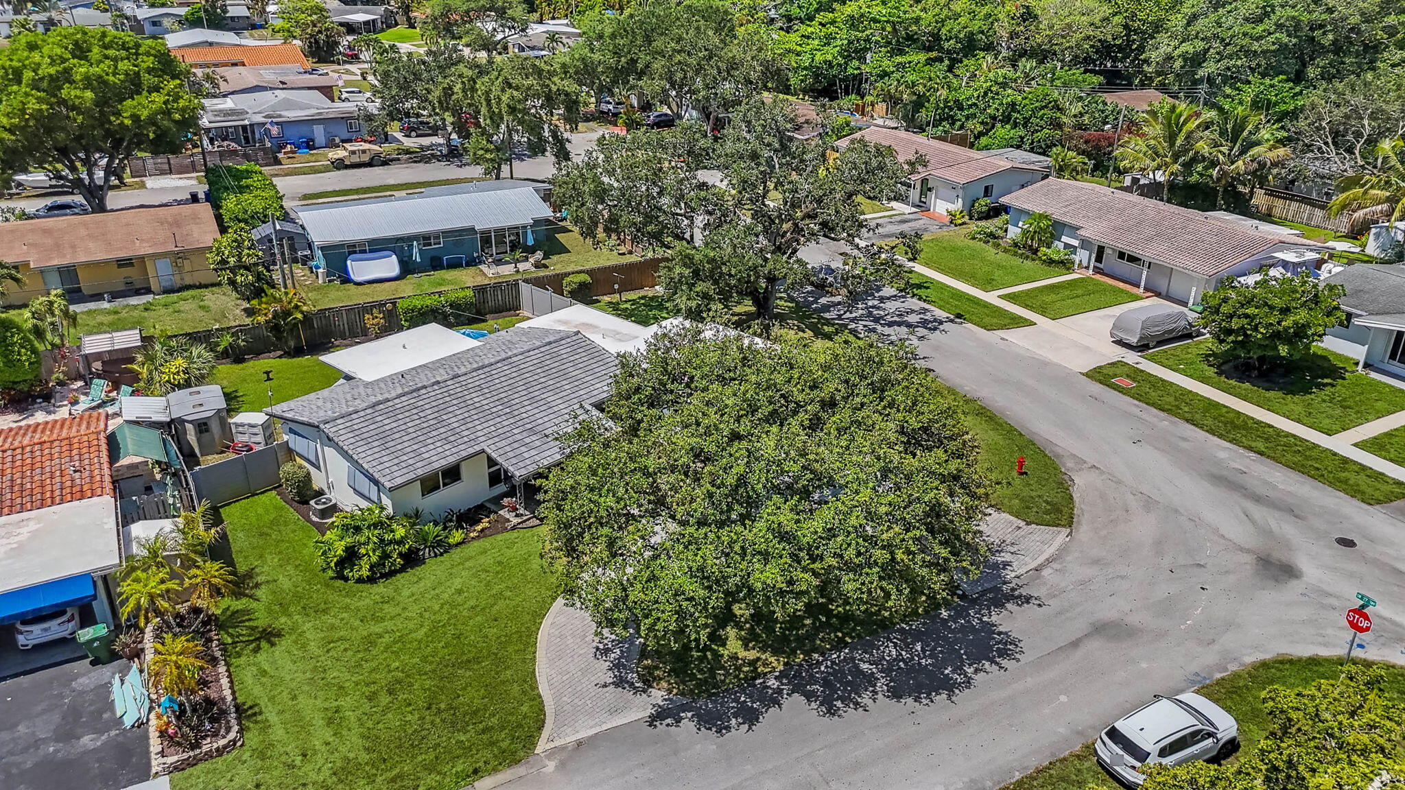 RIVERLANE HOMESITES 1ST ADD - Residential