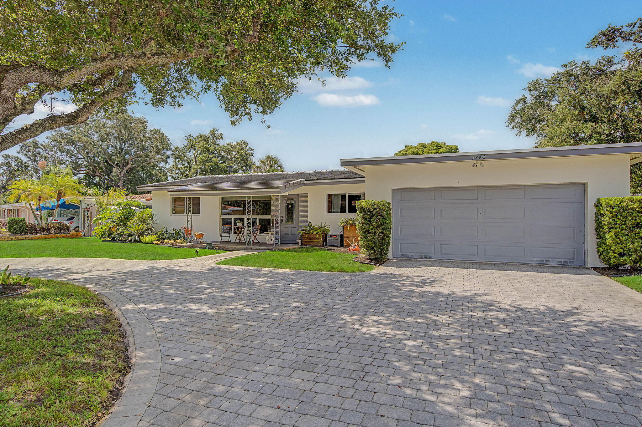 RIVERLANE HOMESITES 1ST ADD - Residential