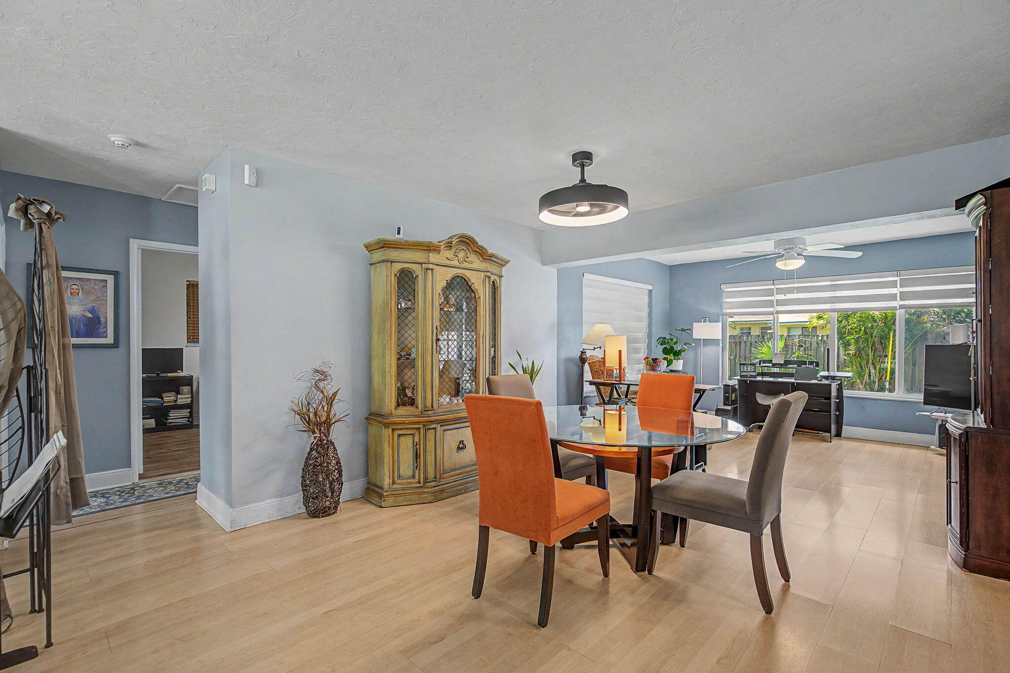 RIVERLANE HOMESITES 1ST ADD - Residential