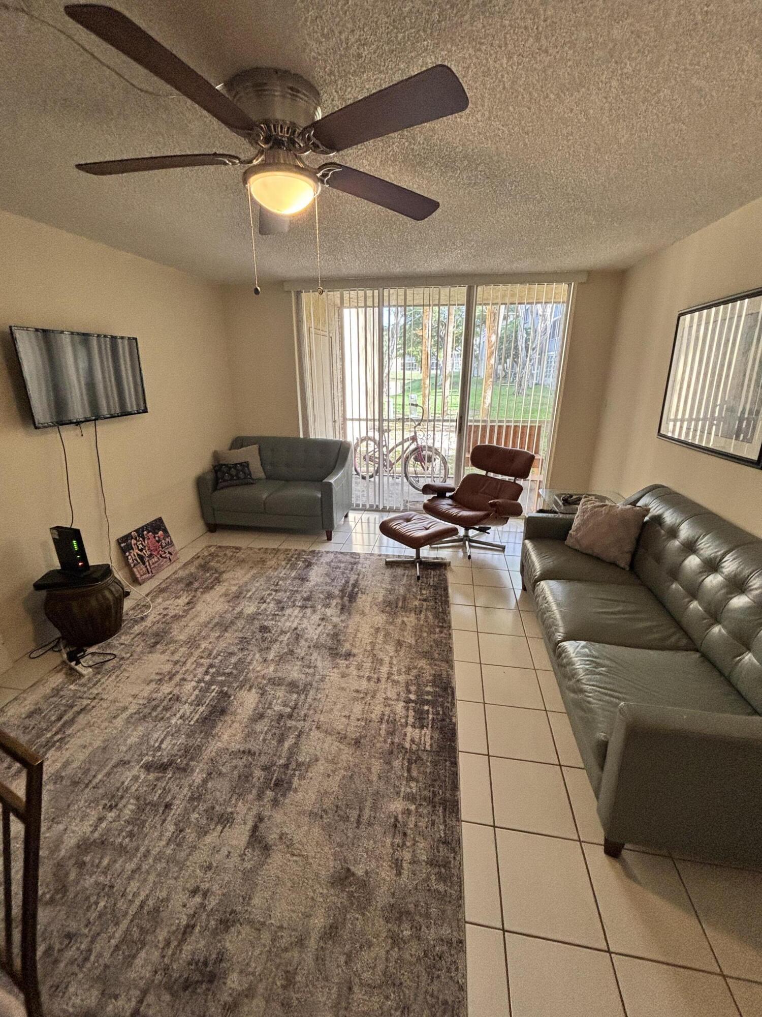 CYPRESS CHASE NORTH NO 4 CONDO - Residential