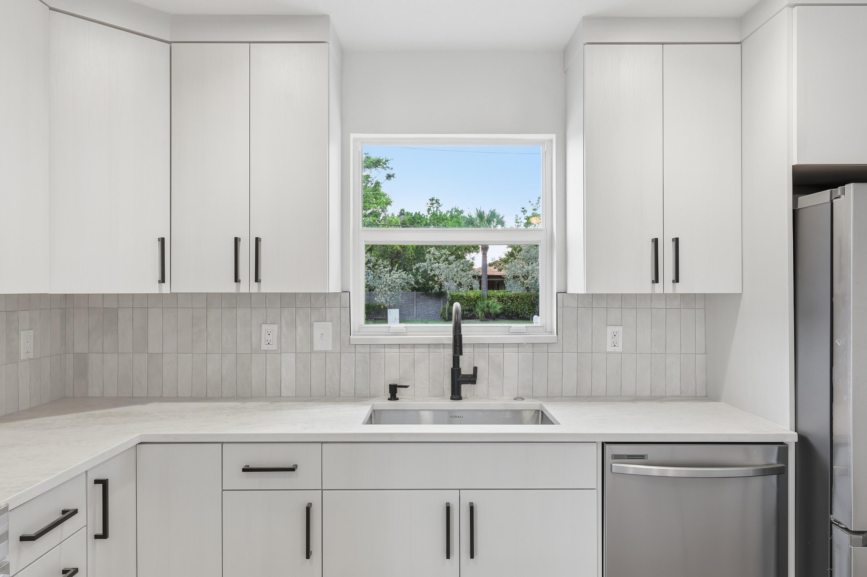 PALM GARDENS 1ST ADD - Residential