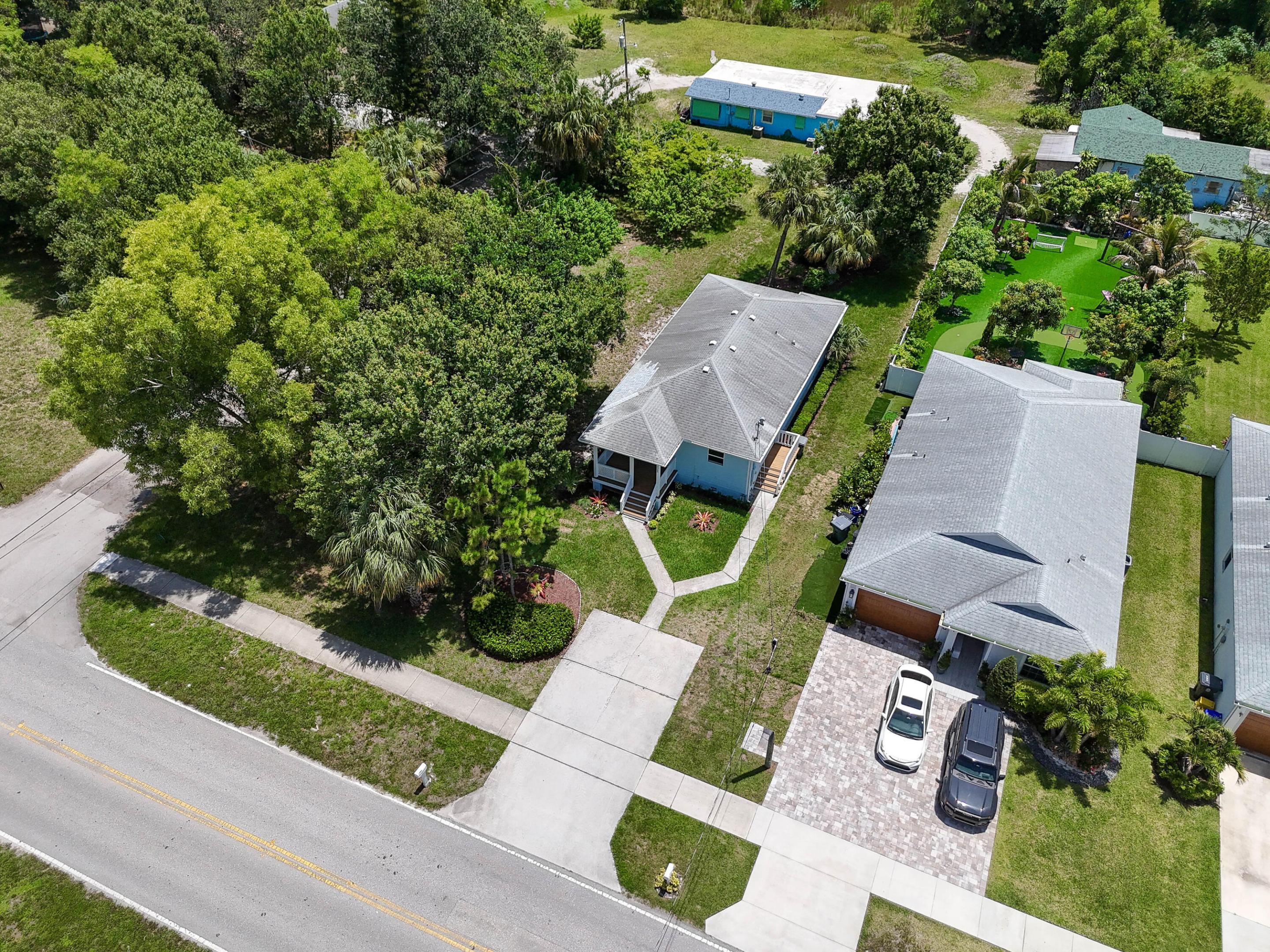 PALM GARDENS 1ST ADD - Residential