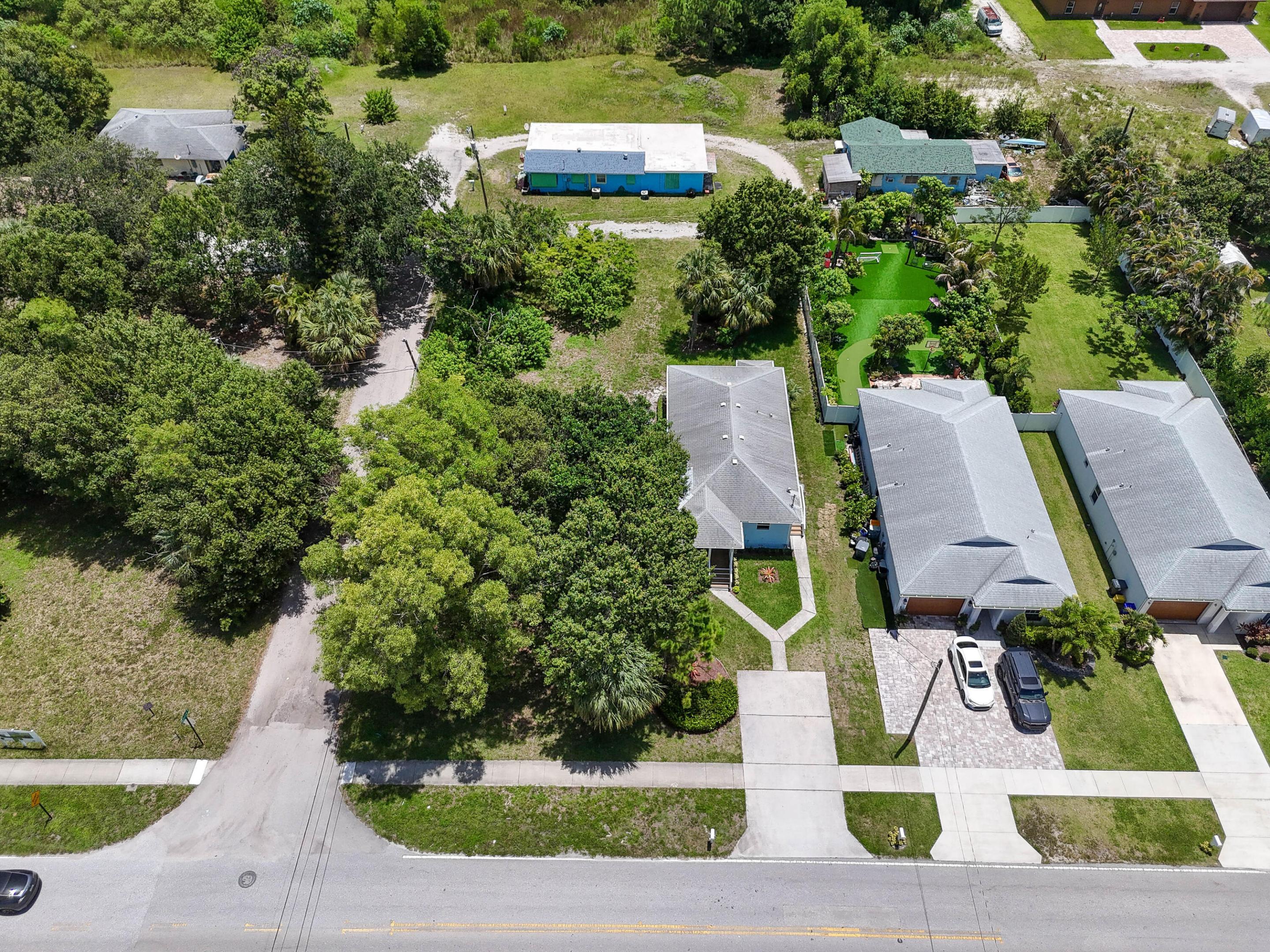 PALM GARDENS 1ST ADD - Residential