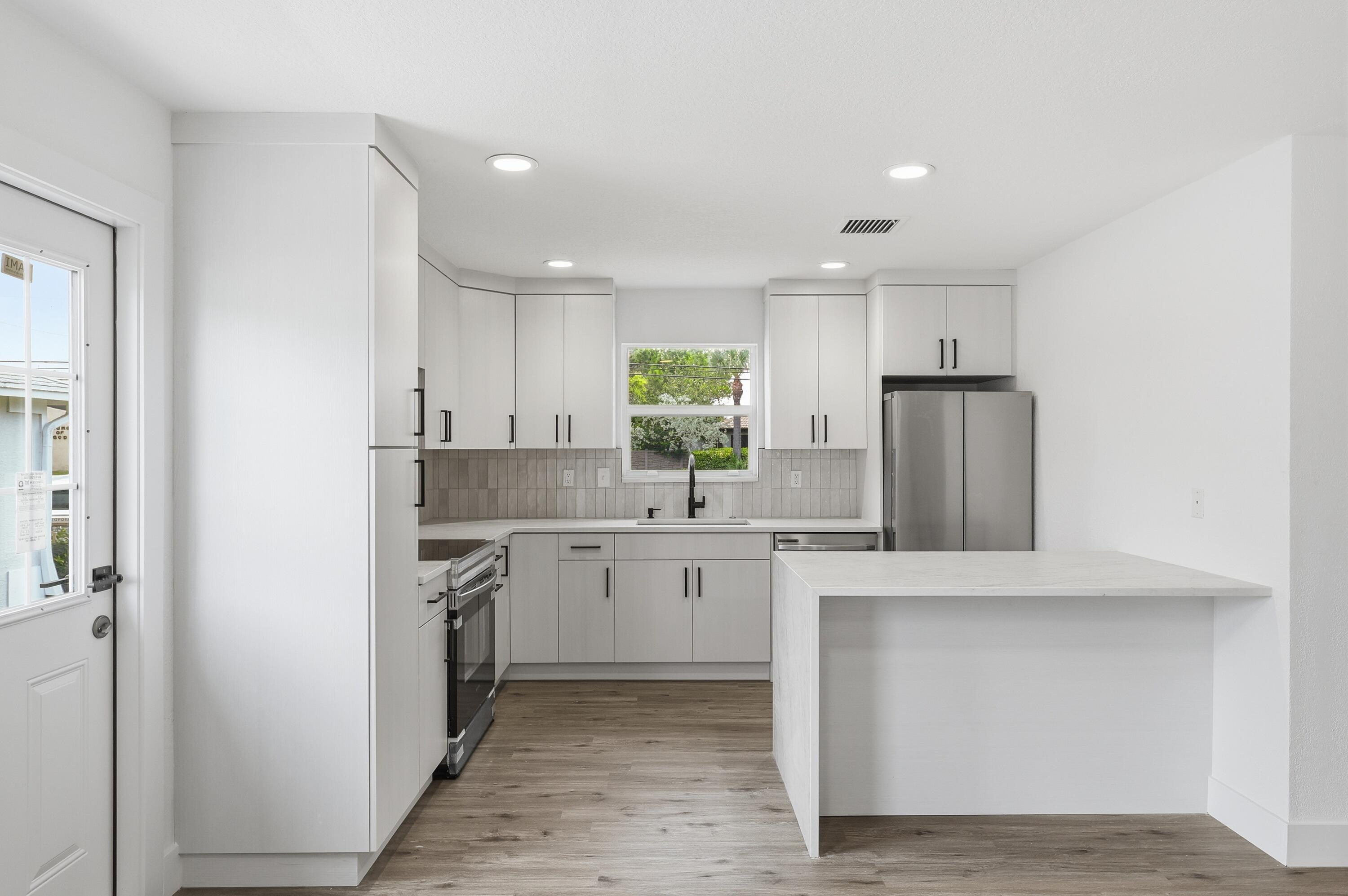 PALM GARDENS 1ST ADD - Residential
