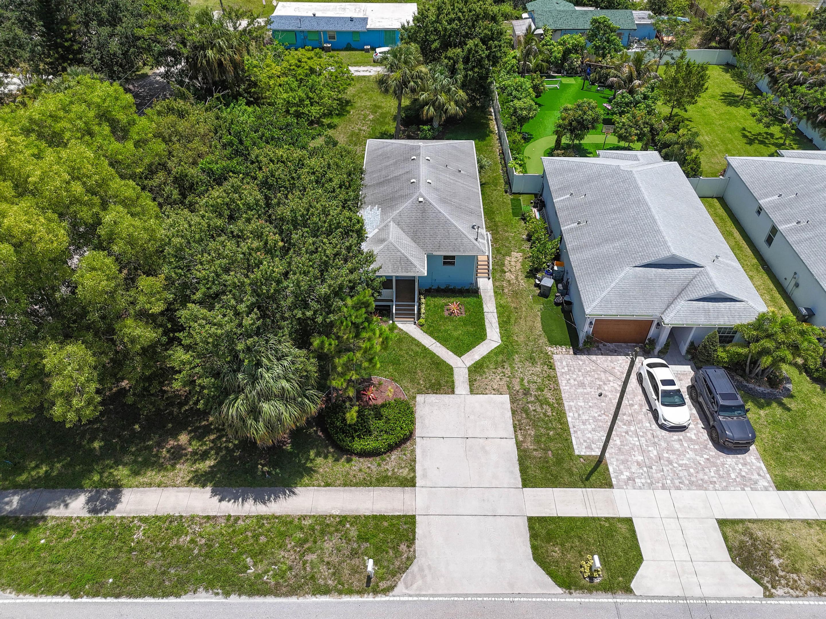 PALM GARDENS 1ST ADD - Residential