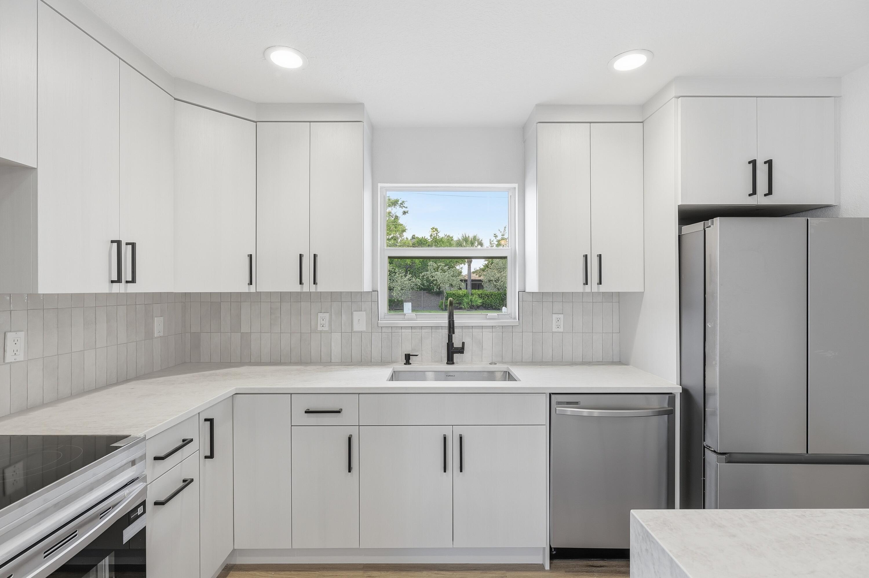 PALM GARDENS 1ST ADD - Residential