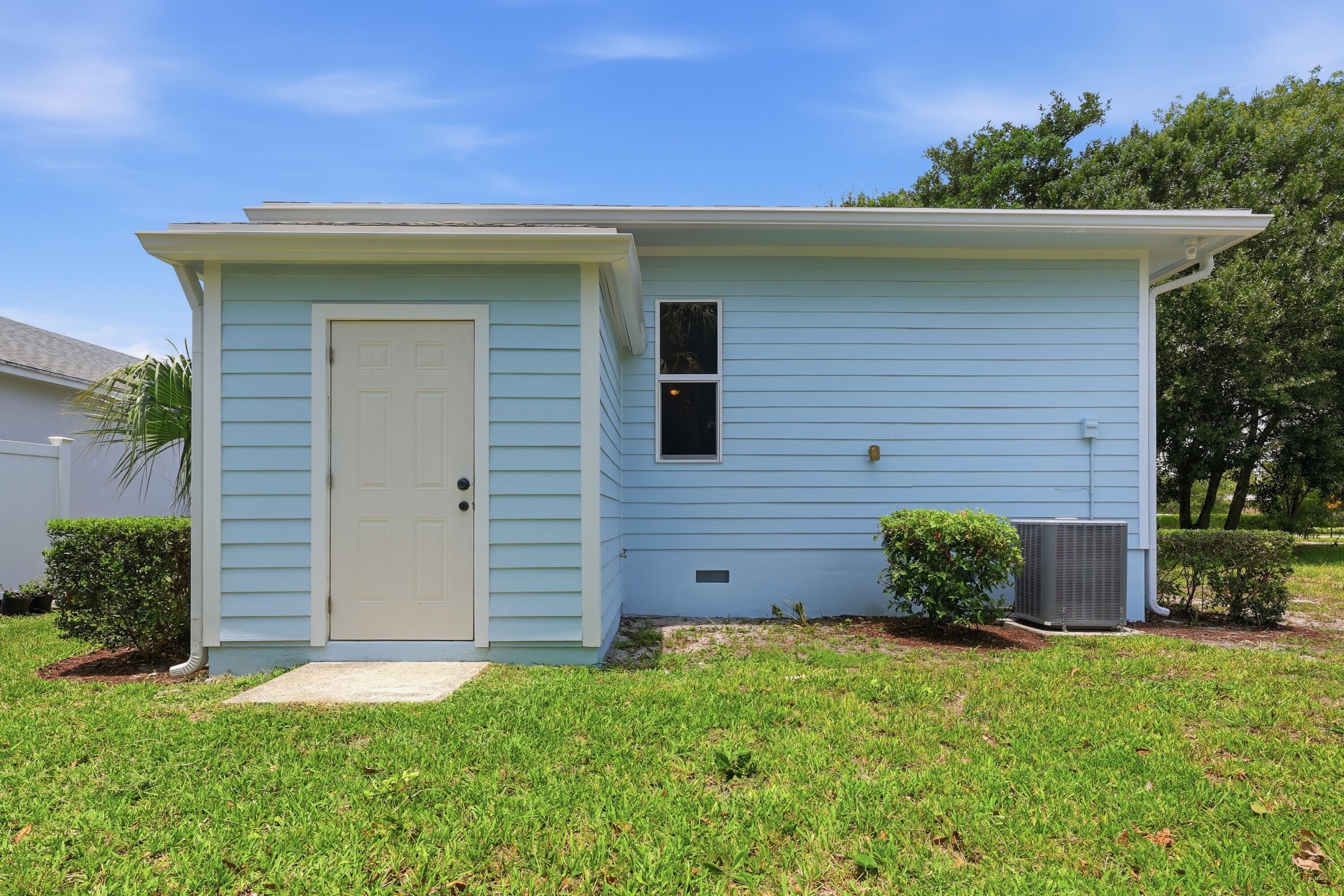 PALM GARDENS 1ST ADD - Residential