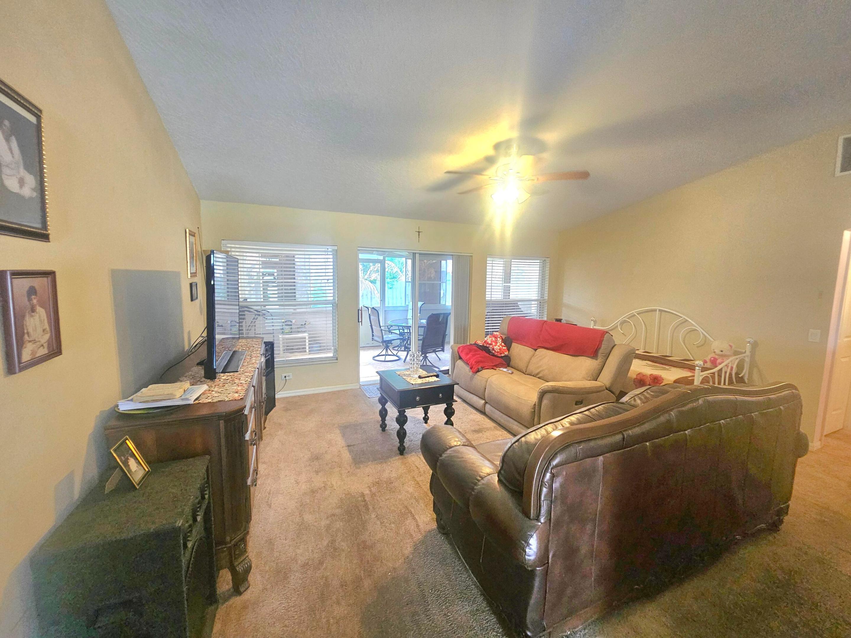 Port St Lucie Section 25 - Residential