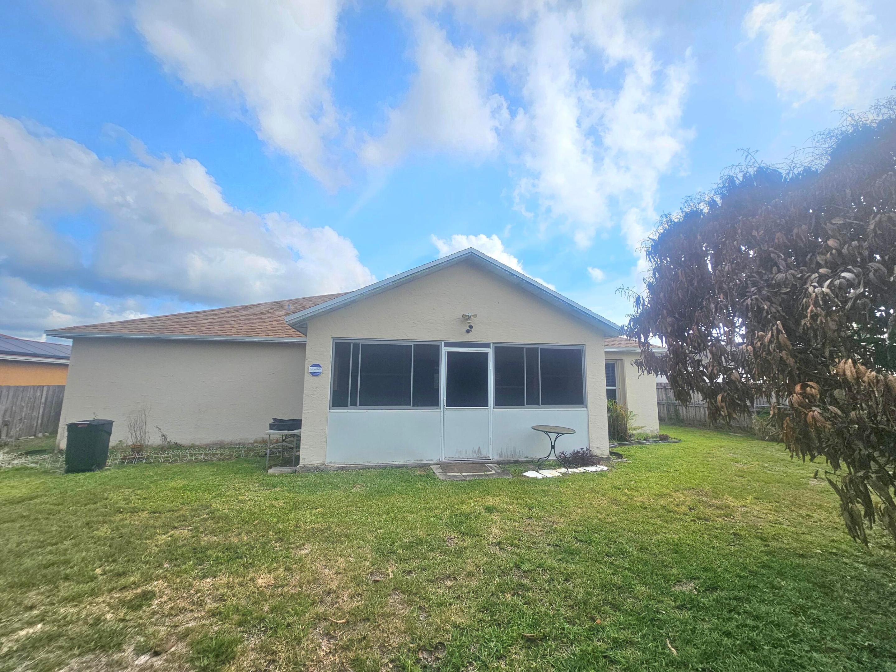 Port St Lucie Section 25 - Residential