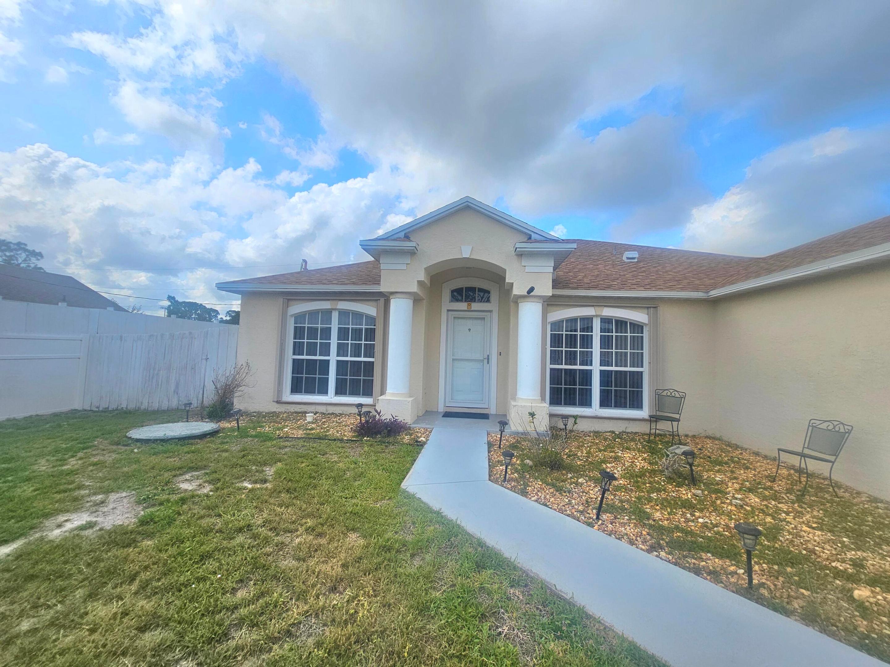 Port St Lucie Section 25 - Residential