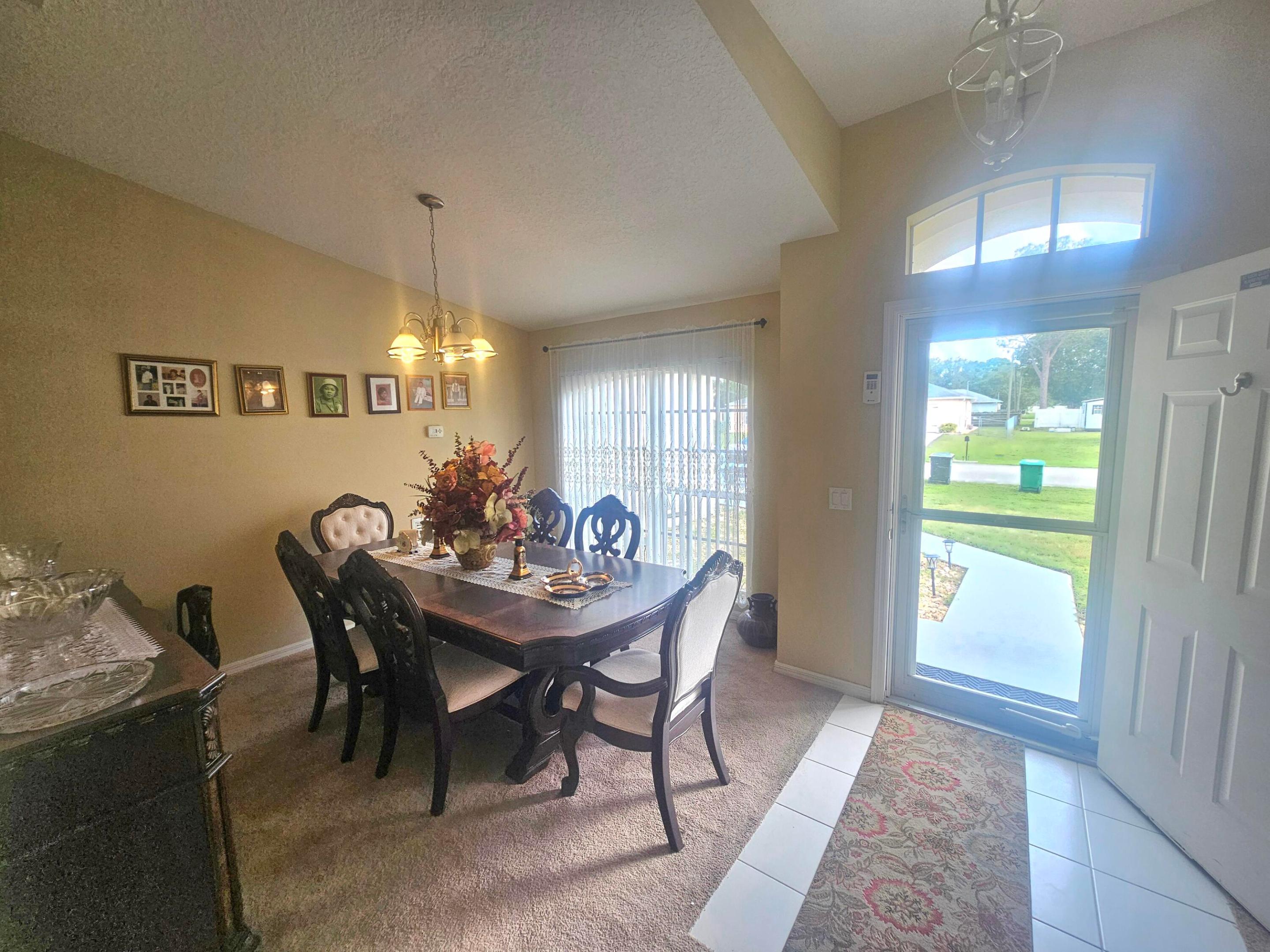 Port St Lucie Section 25 - Residential