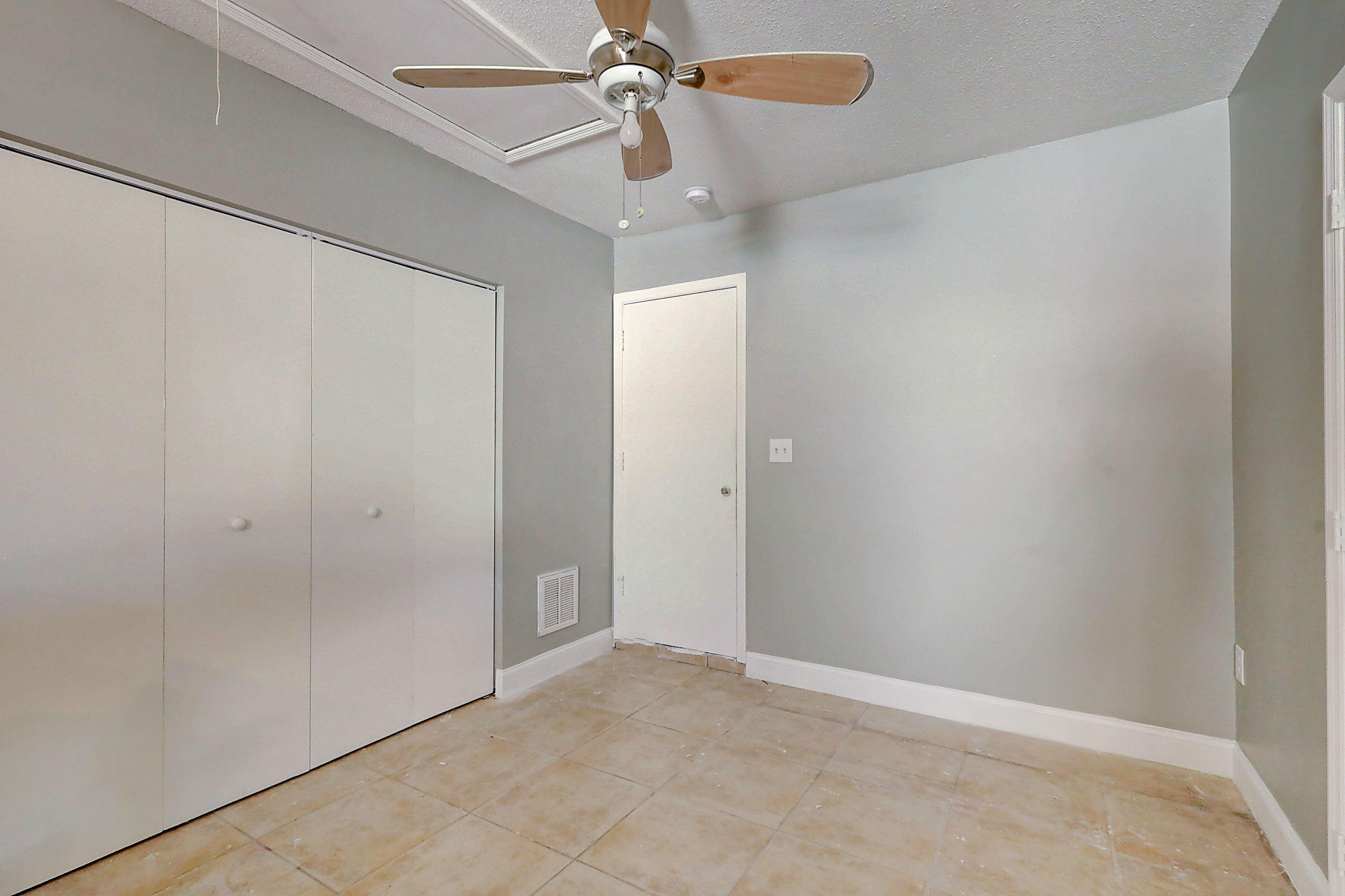 PORT ST LUCIE SECTION 4 - Residential