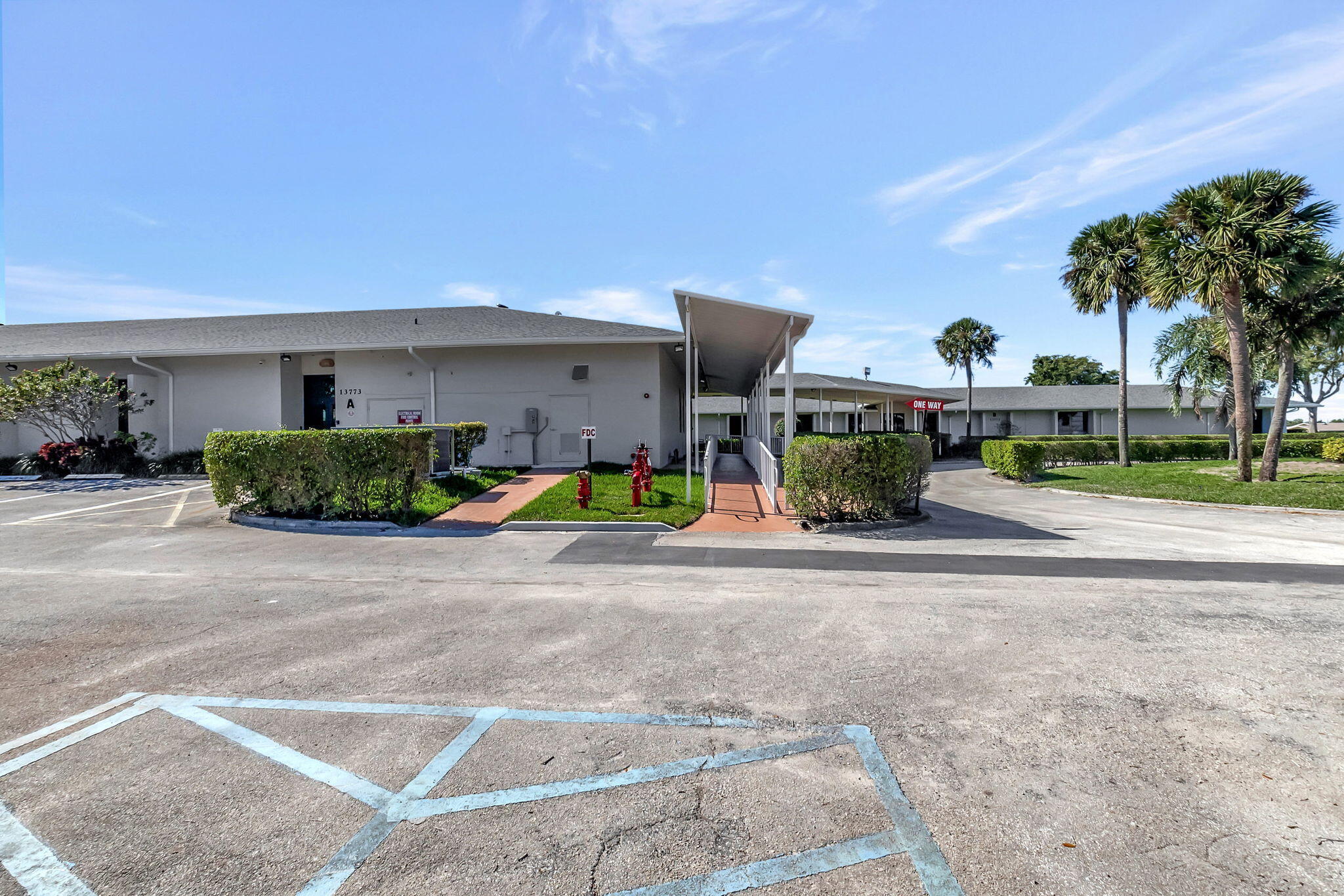 DELRAY VILLAS 5 - Residential