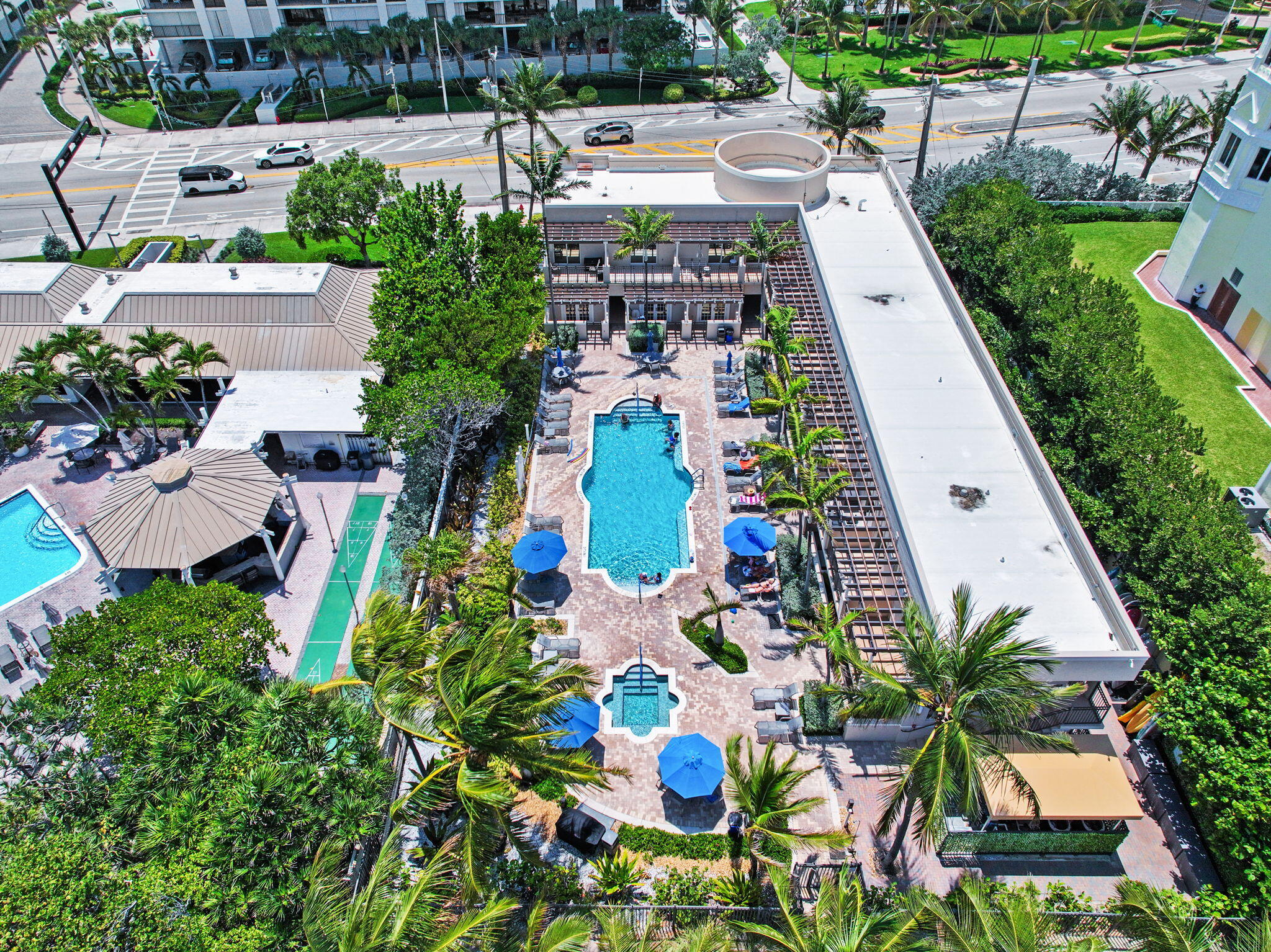 Vue Condo - Residential