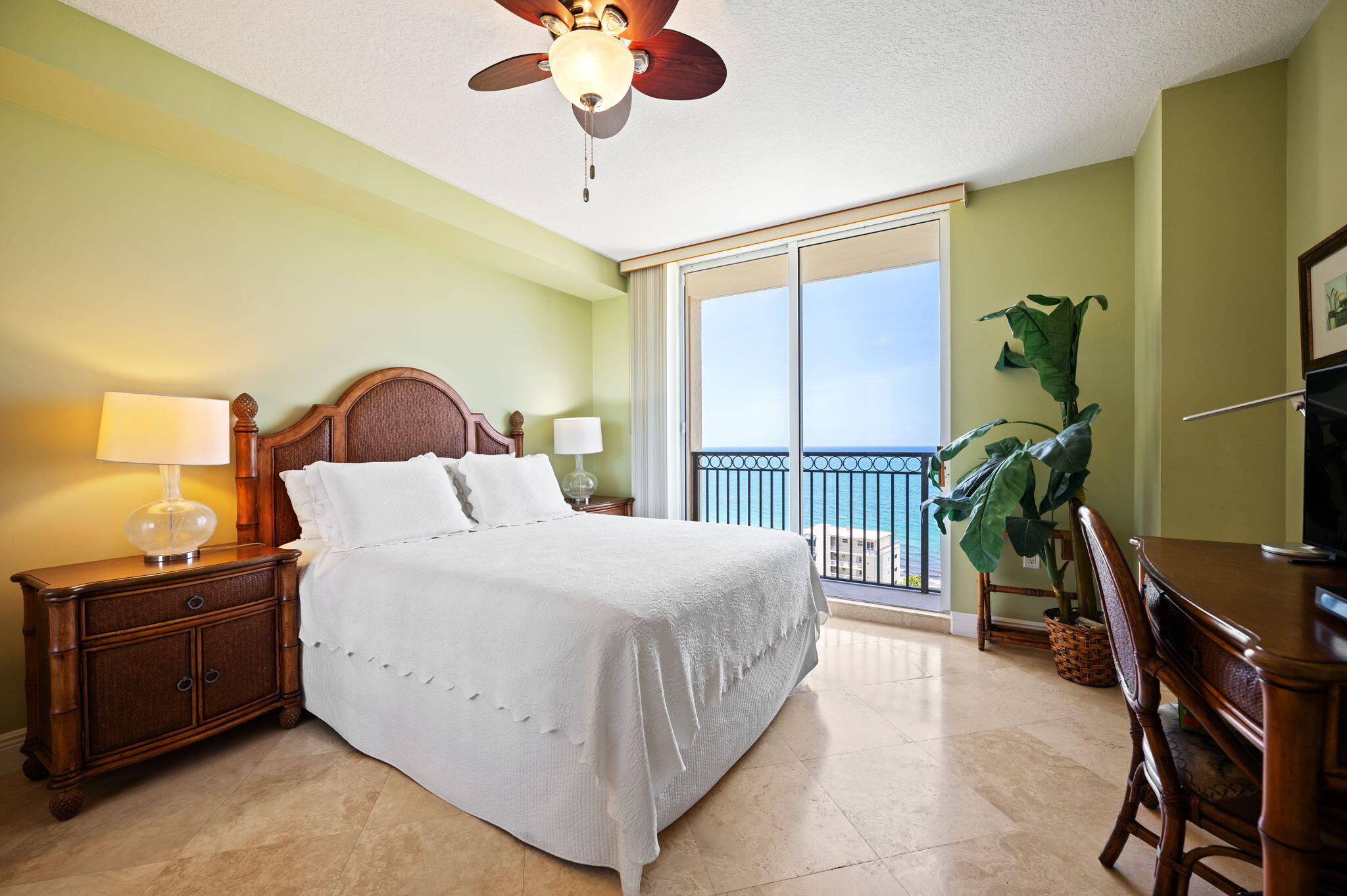 Vue Condo - Residential