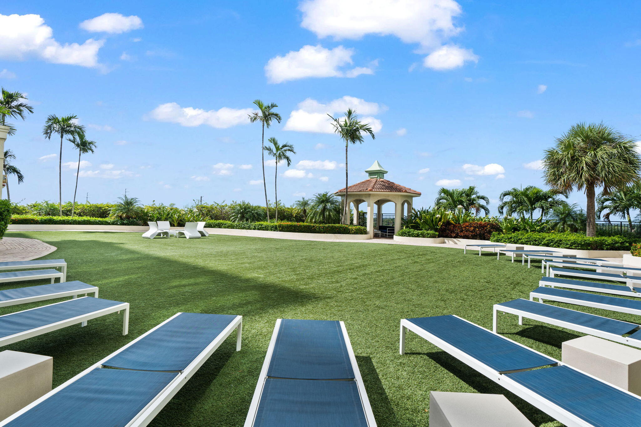 SYMPHONY NORTH CONDO - Residential