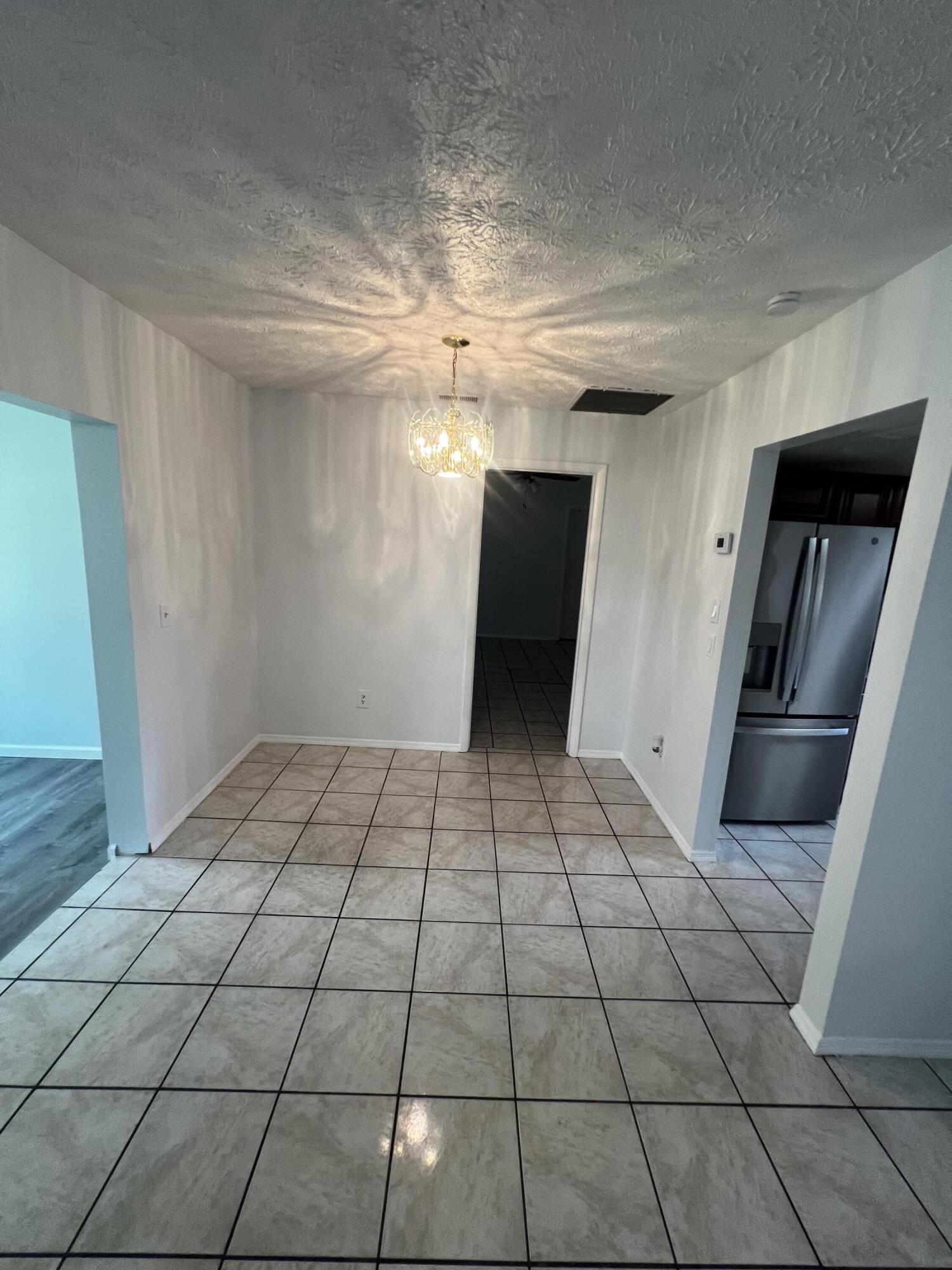 PORT ST LUCIE SECTION 2 - Residential Lease