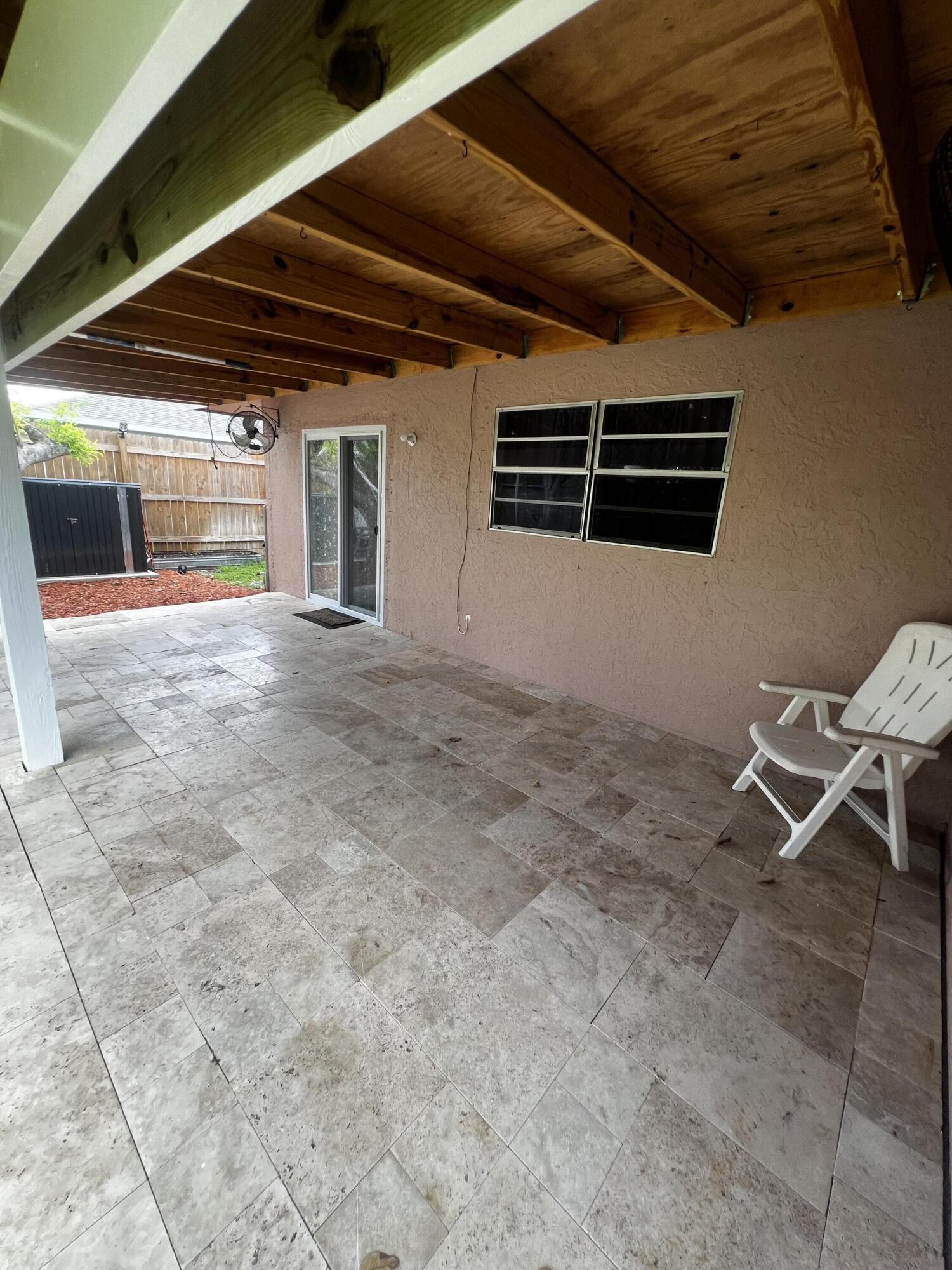 PORT ST LUCIE SECTION 2 - Residential Lease