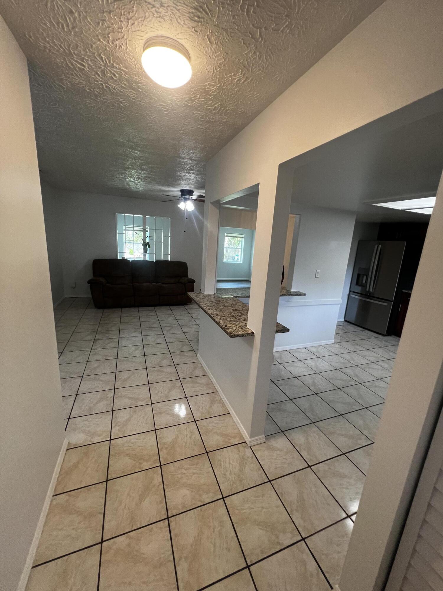 PORT ST LUCIE SECTION 2 - Residential Lease