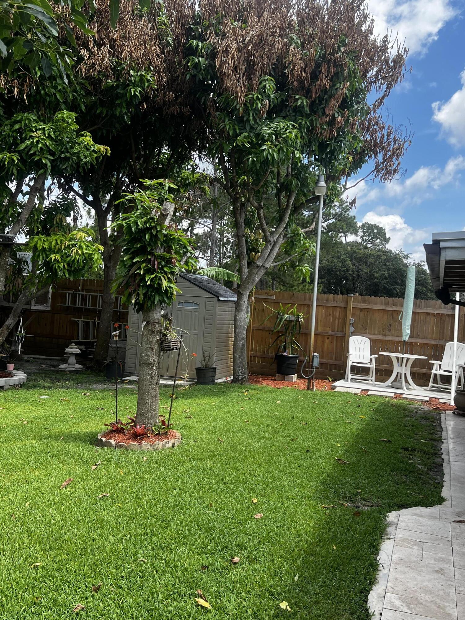 PORT ST LUCIE SECTION 2 - Residential Lease