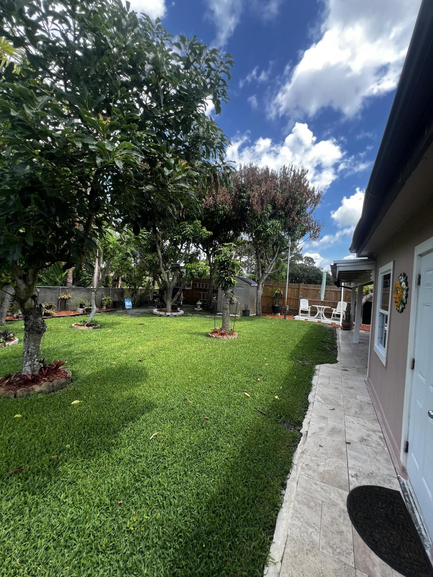 PORT ST LUCIE SECTION 2 - Residential Lease