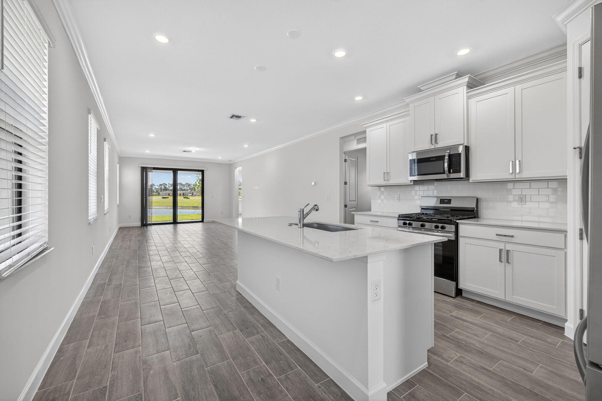 LTC RANCH WEST POD 9 PHASES 2 AND 3 - Residential Lease