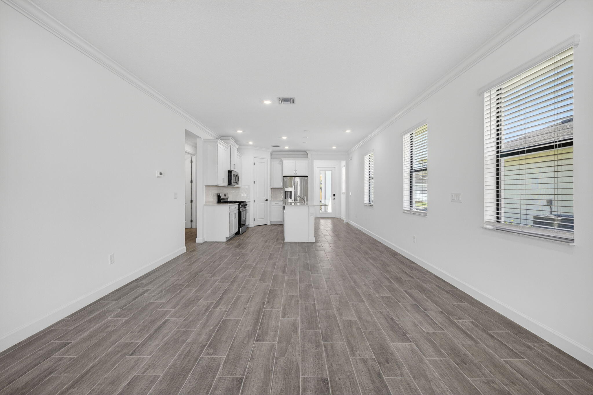 LTC RANCH WEST POD 9 PHASES 2 AND 3 - Residential Lease