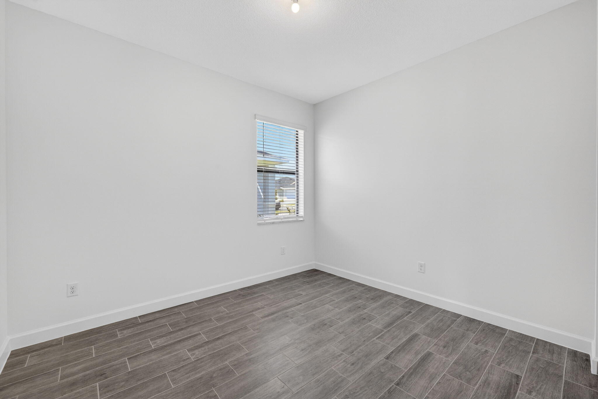 LTC RANCH WEST POD 9 PHASES 2 AND 3 - Residential Lease