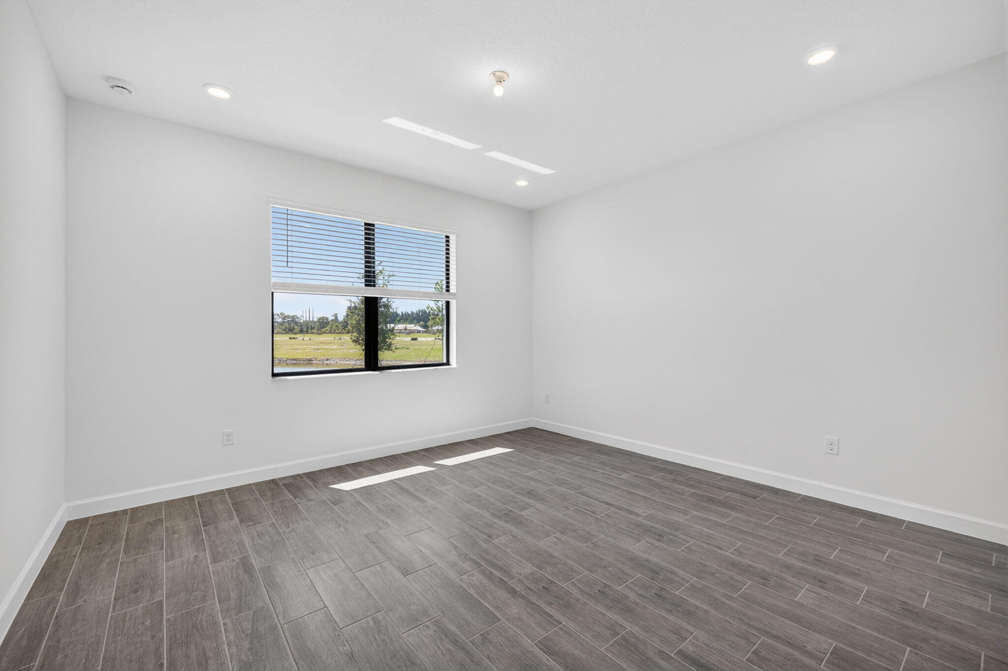 LTC RANCH WEST POD 9 PHASES 2 AND 3 - Residential Lease