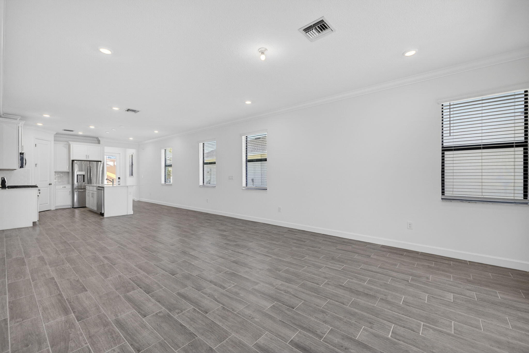 LTC RANCH WEST POD 9 PHASES 2 AND 3 - Residential Lease