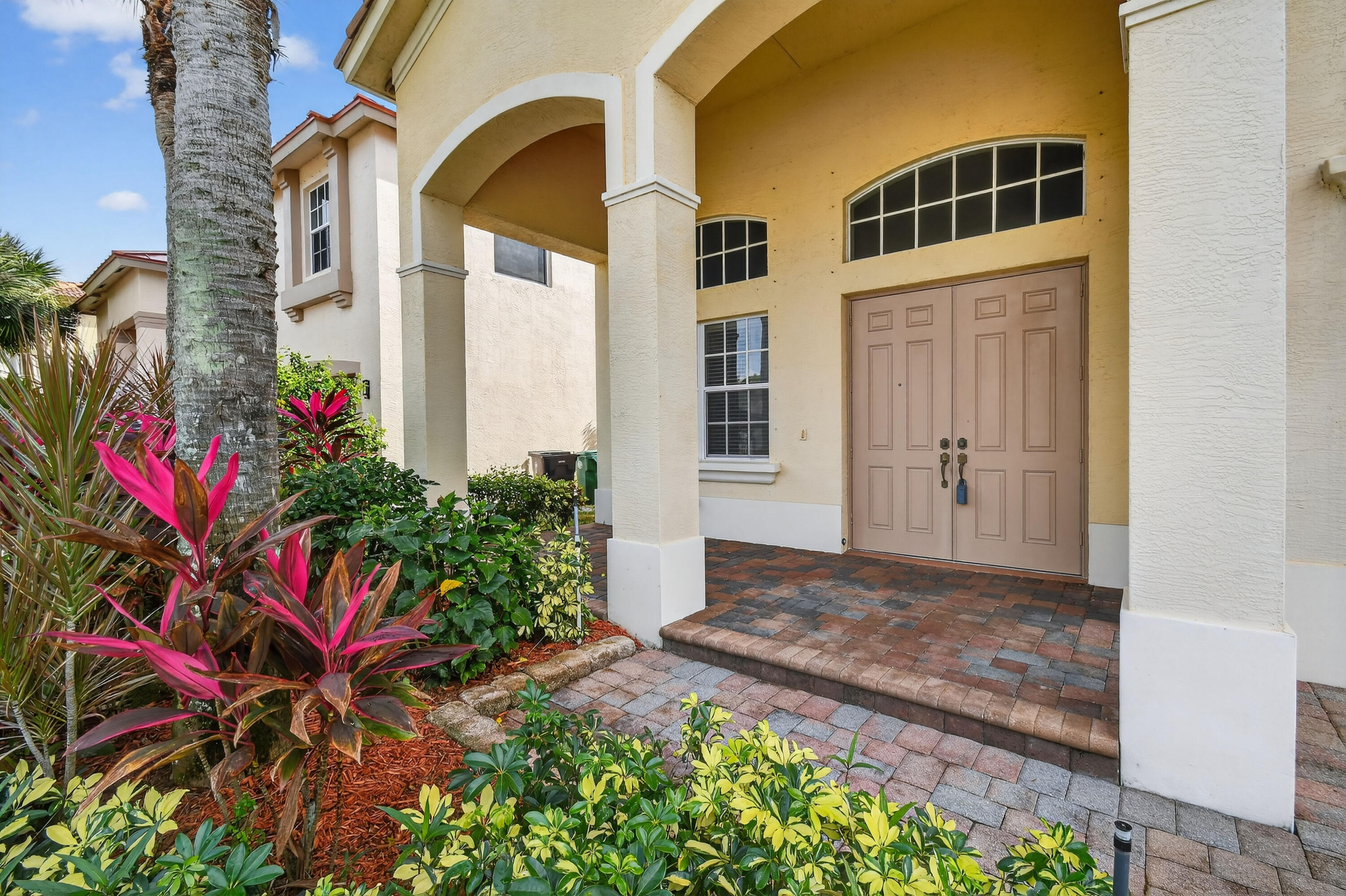 FOURTH  REPLAT OF PORTOFINO ISLES - Residential