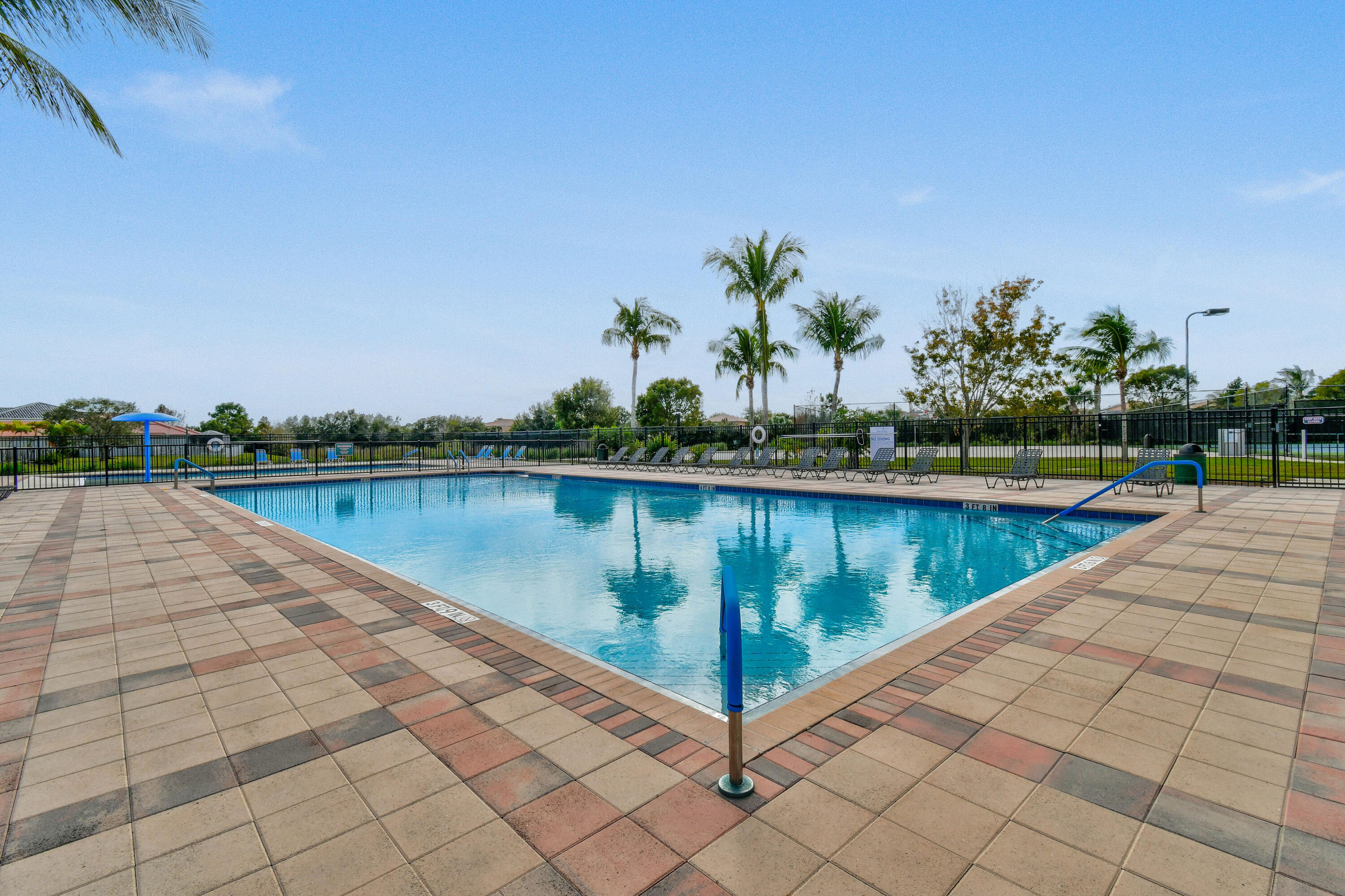 FOURTH  REPLAT OF PORTOFINO ISLES - Residential