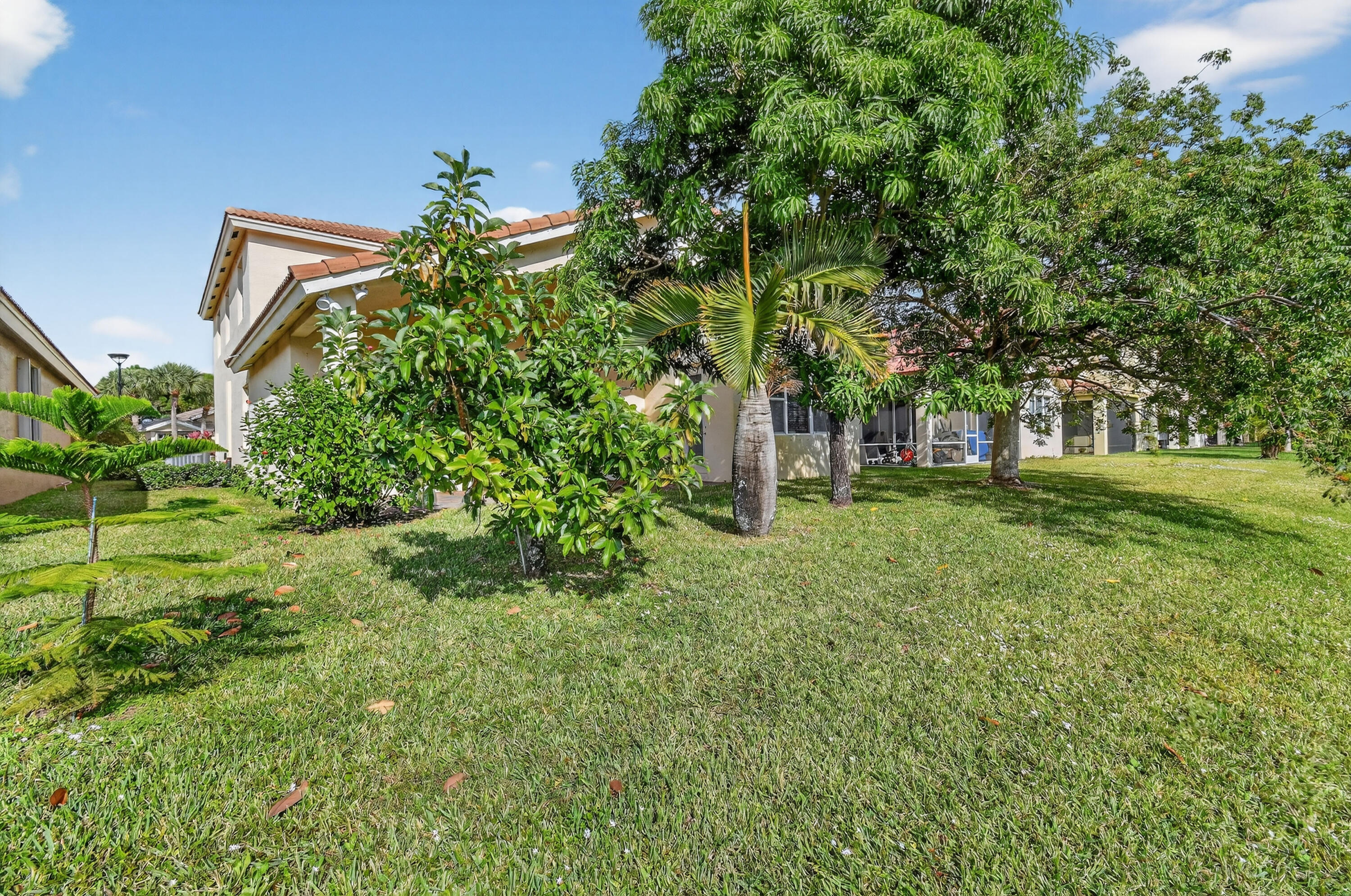 FOURTH  REPLAT OF PORTOFINO ISLES - Residential
