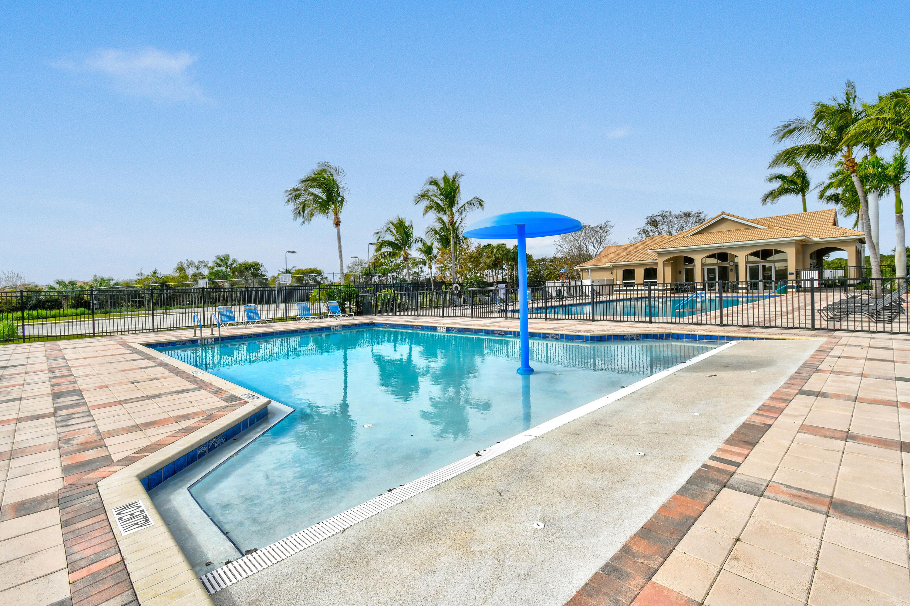 FOURTH  REPLAT OF PORTOFINO ISLES - Residential