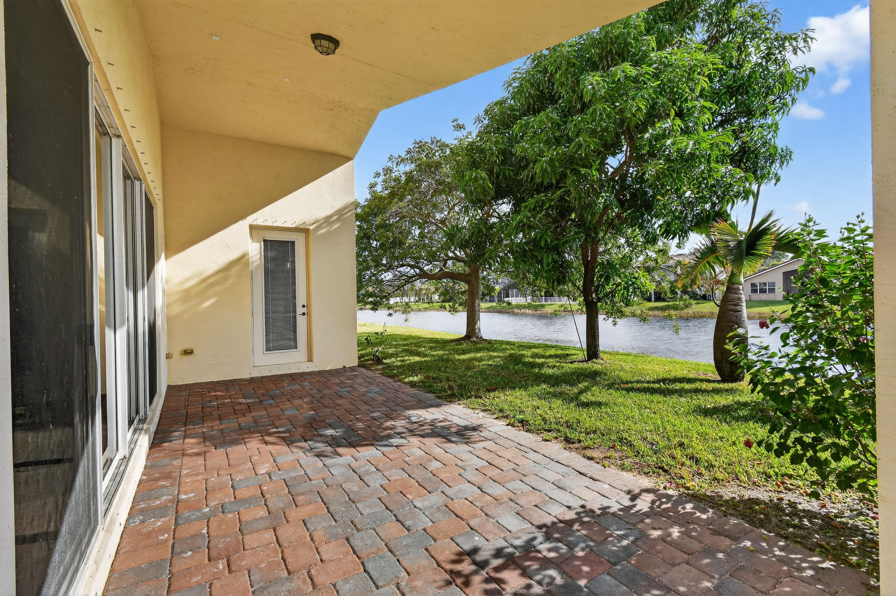 FOURTH  REPLAT OF PORTOFINO ISLES - Residential