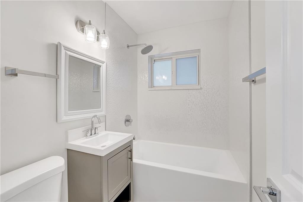 HALLS ADD - Residential