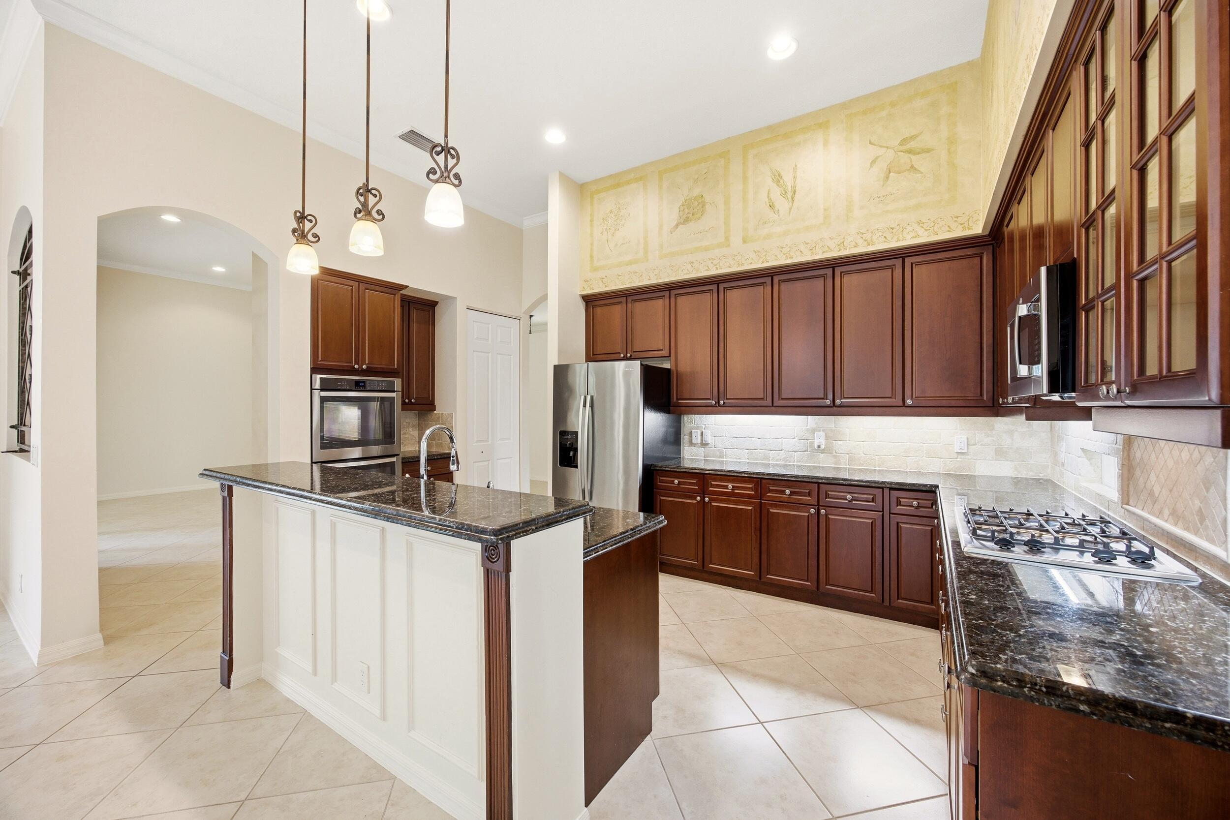 MIRABELLA AT MIRASOL A - Residential Lease