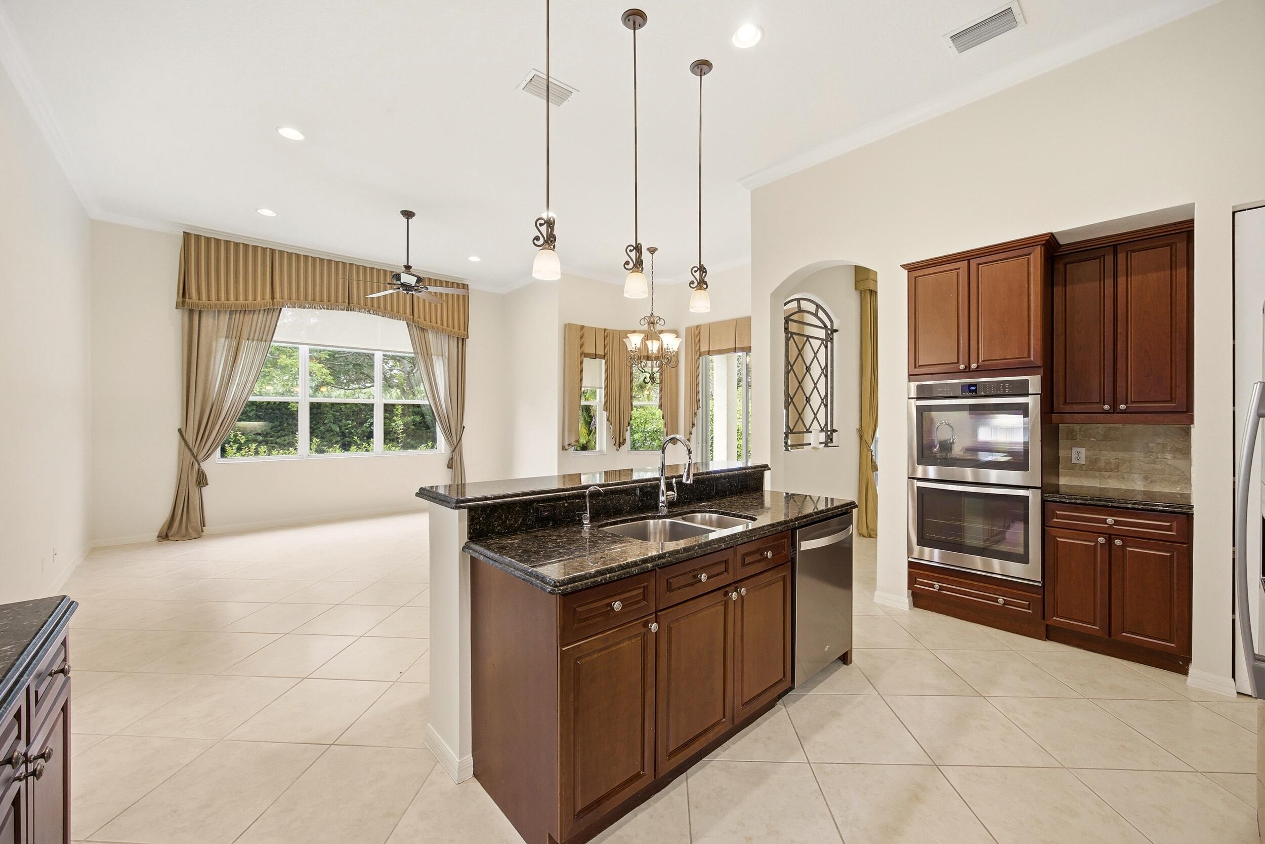 MIRABELLA AT MIRASOL A - Residential Lease
