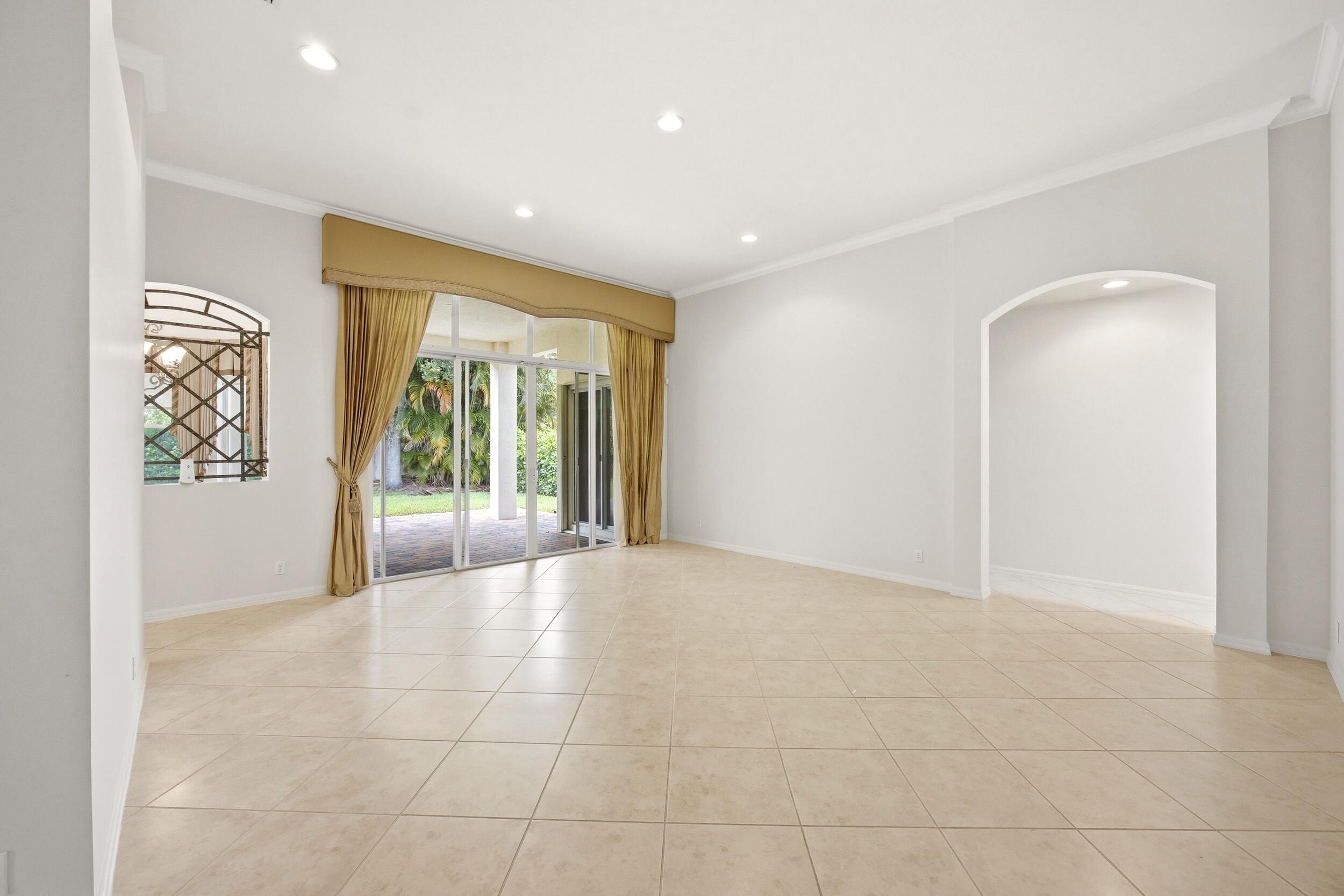MIRABELLA AT MIRASOL A - Residential Lease