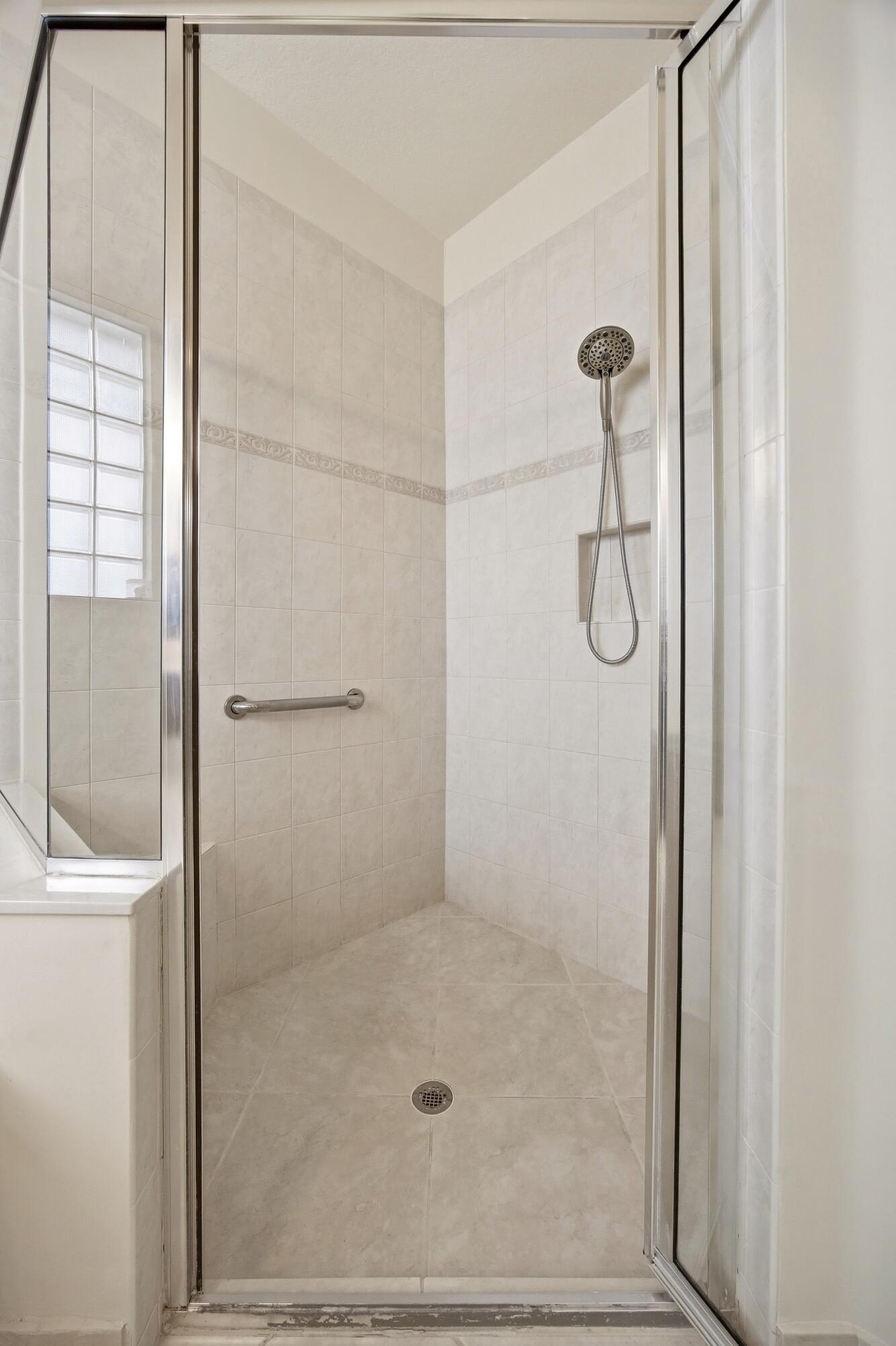 MIRABELLA AT MIRASOL A - Residential Lease