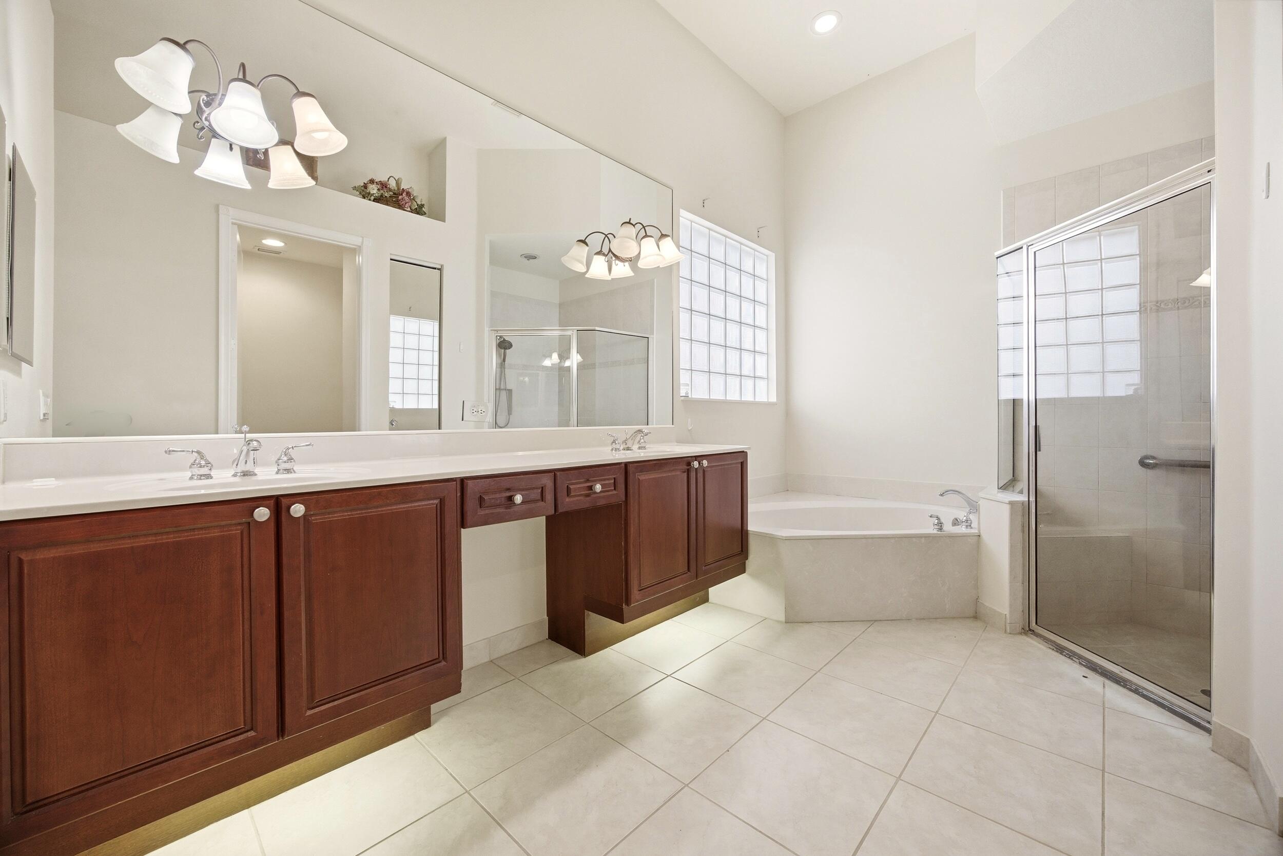 MIRABELLA AT MIRASOL A - Residential Lease