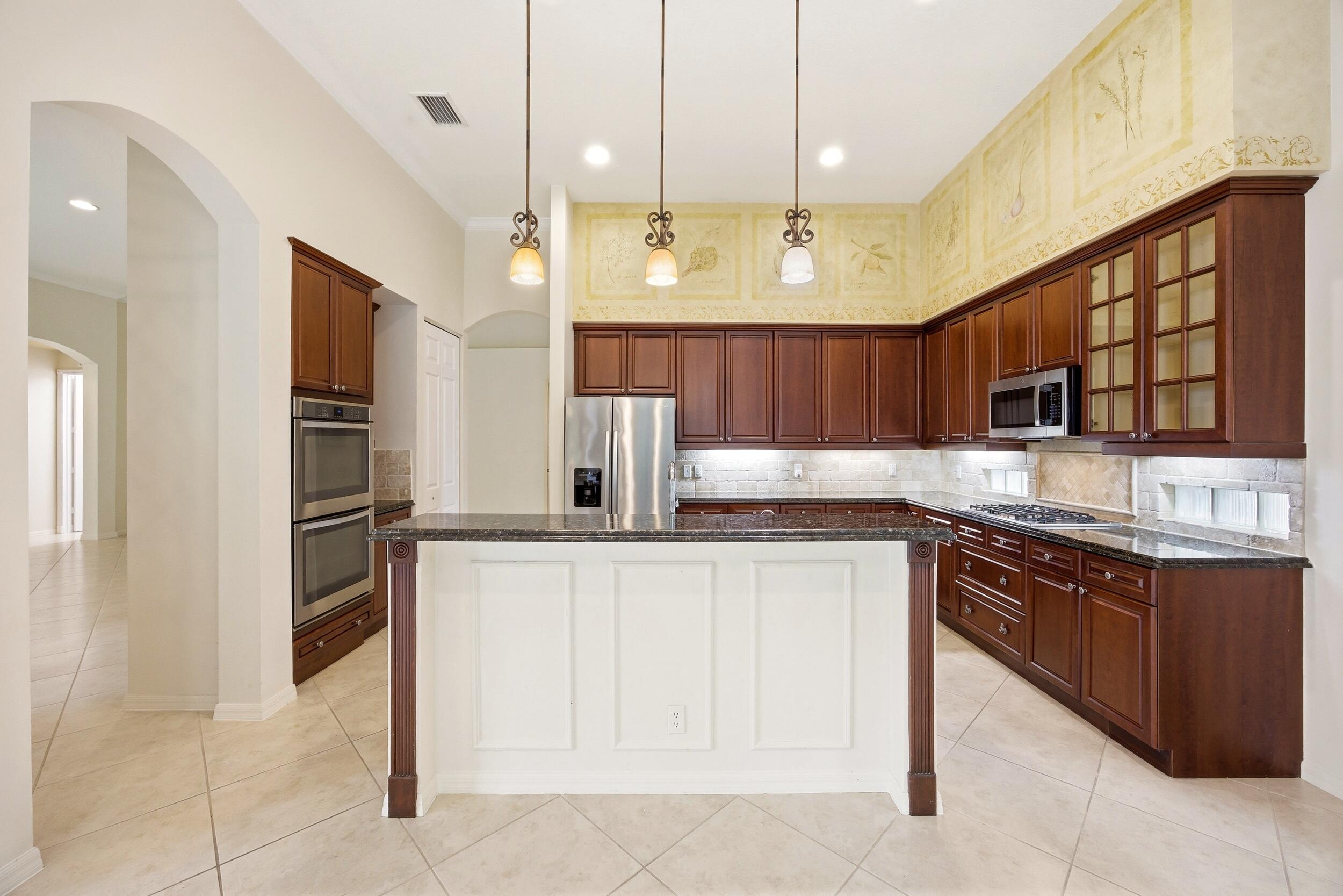 MIRABELLA AT MIRASOL A - Residential Lease