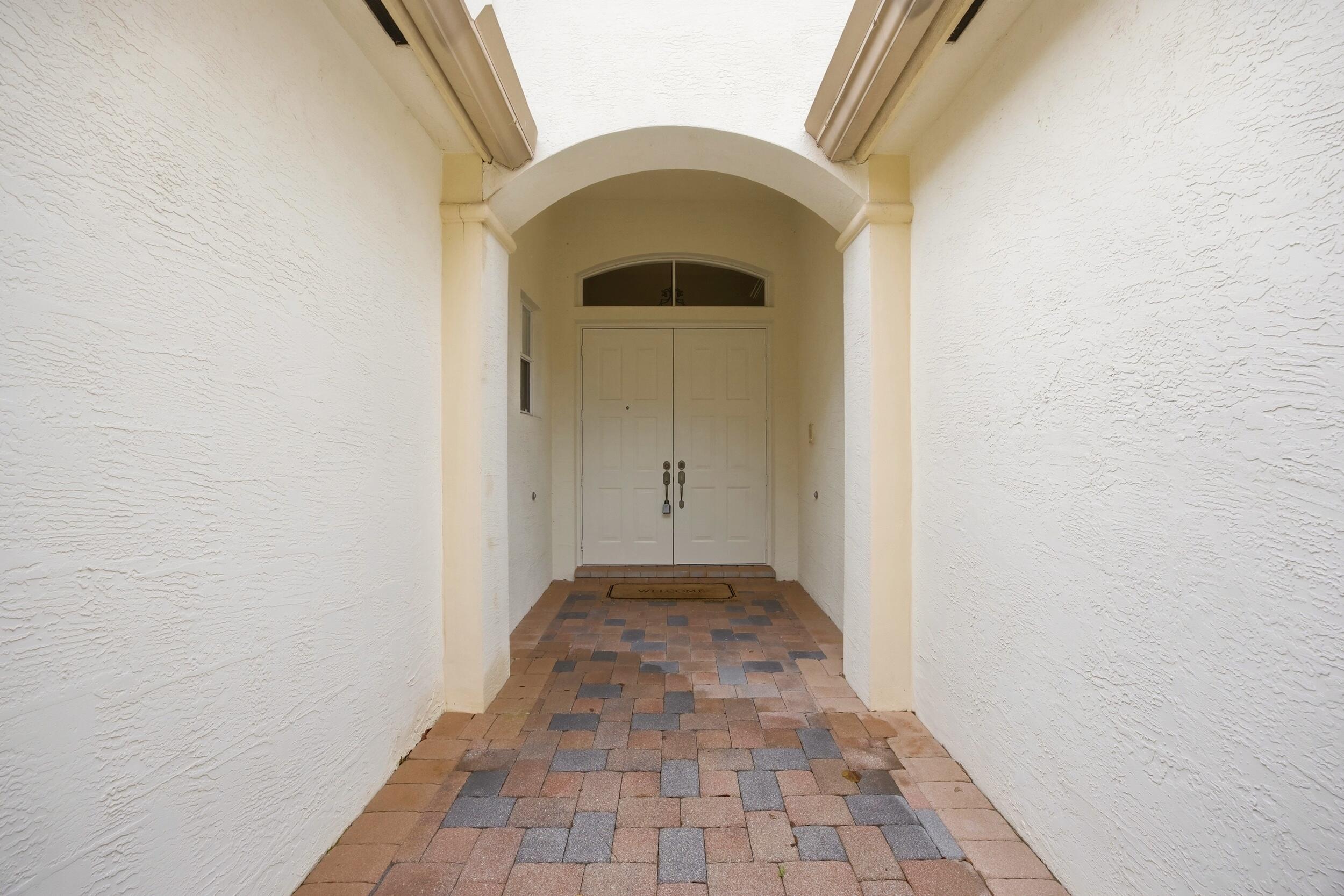 MIRABELLA AT MIRASOL A - Residential Lease