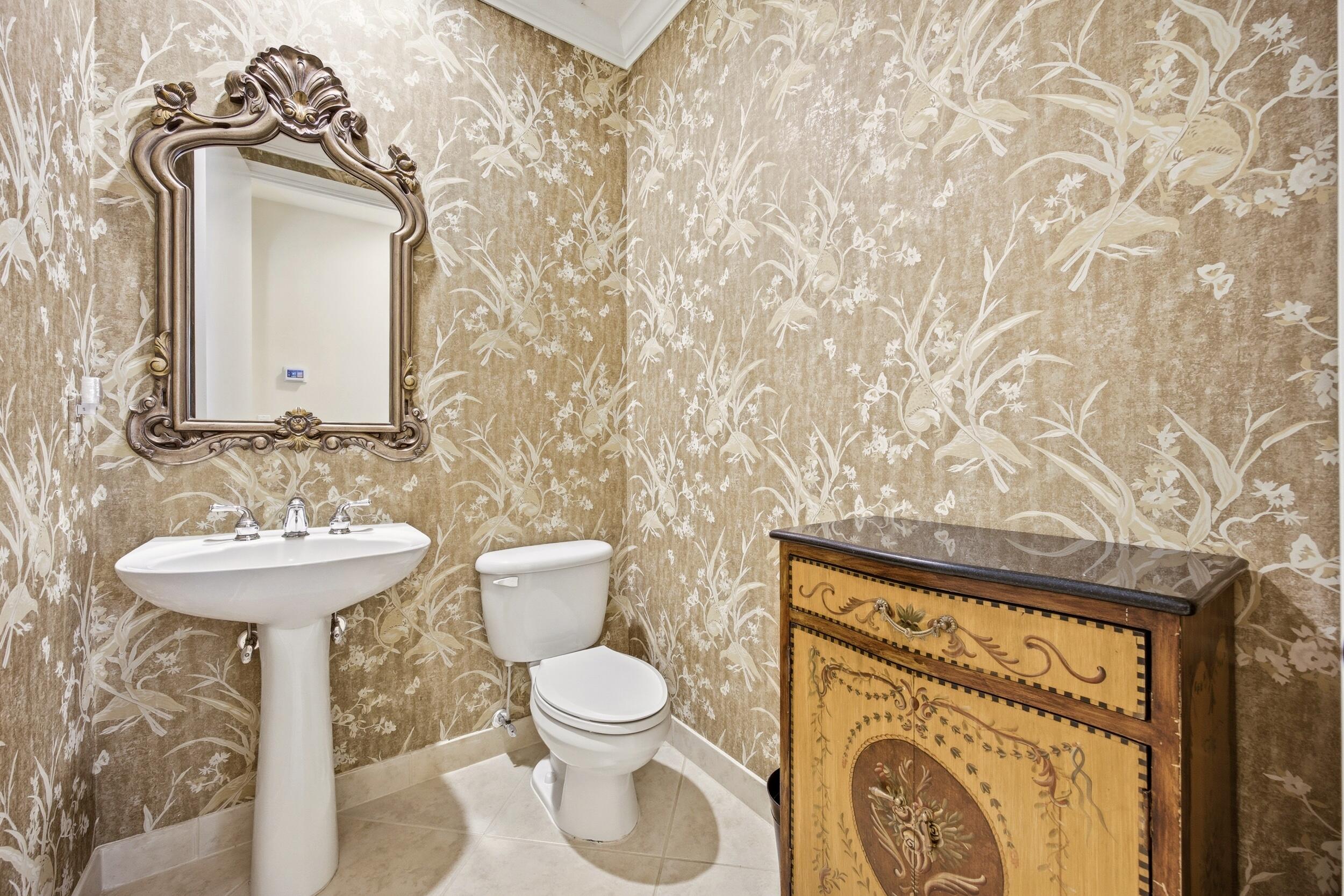 MIRABELLA AT MIRASOL A - Residential Lease