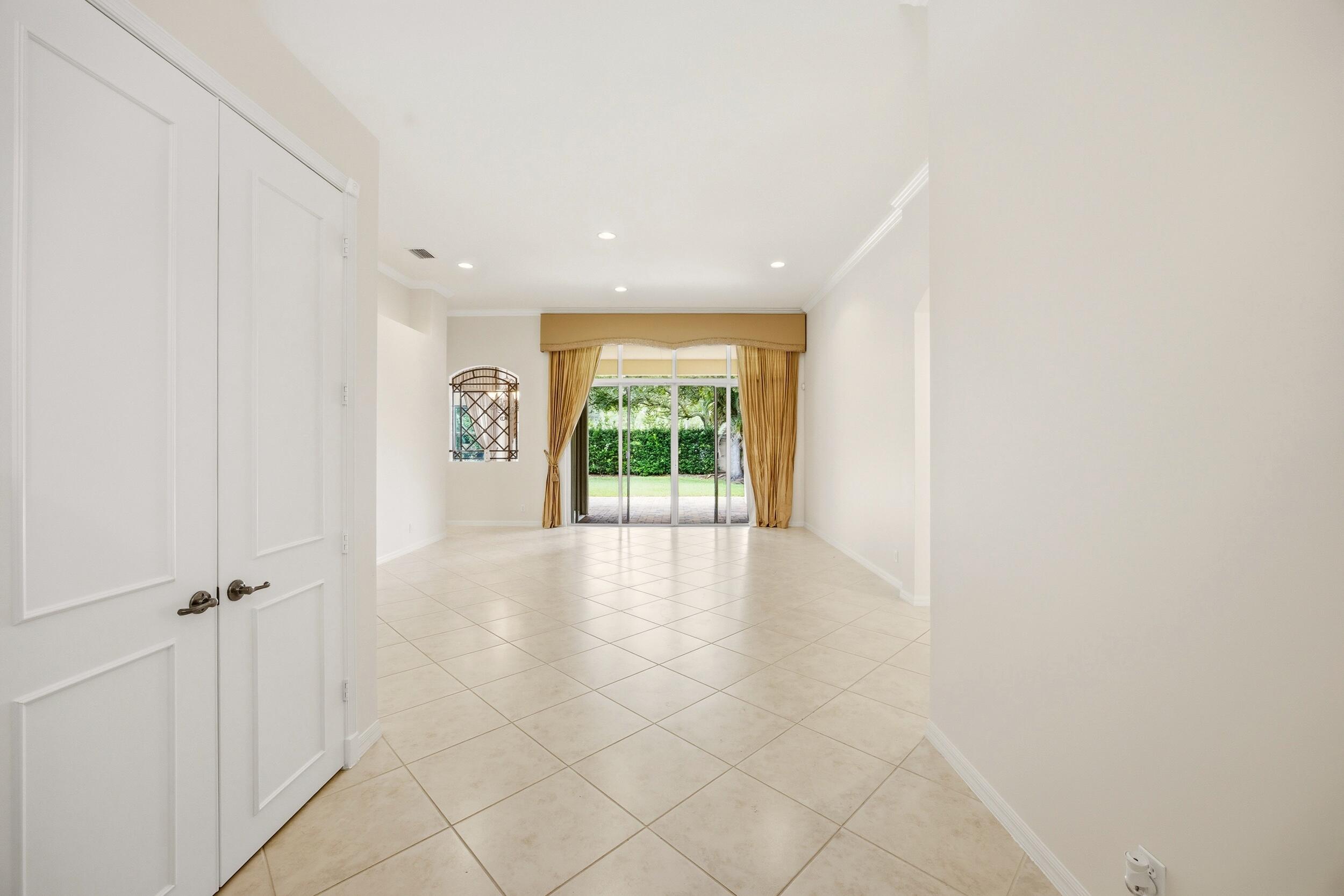 MIRABELLA AT MIRASOL A - Residential Lease