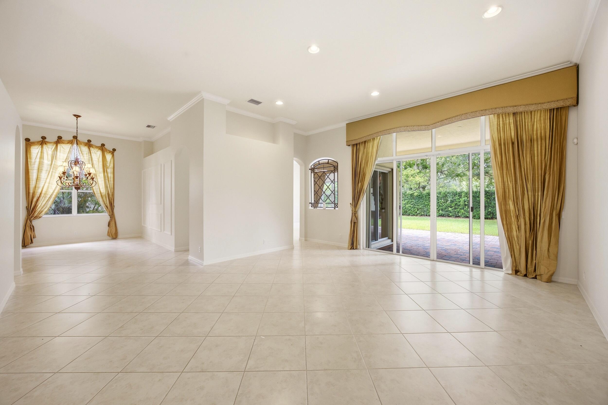 MIRABELLA AT MIRASOL A - Residential Lease