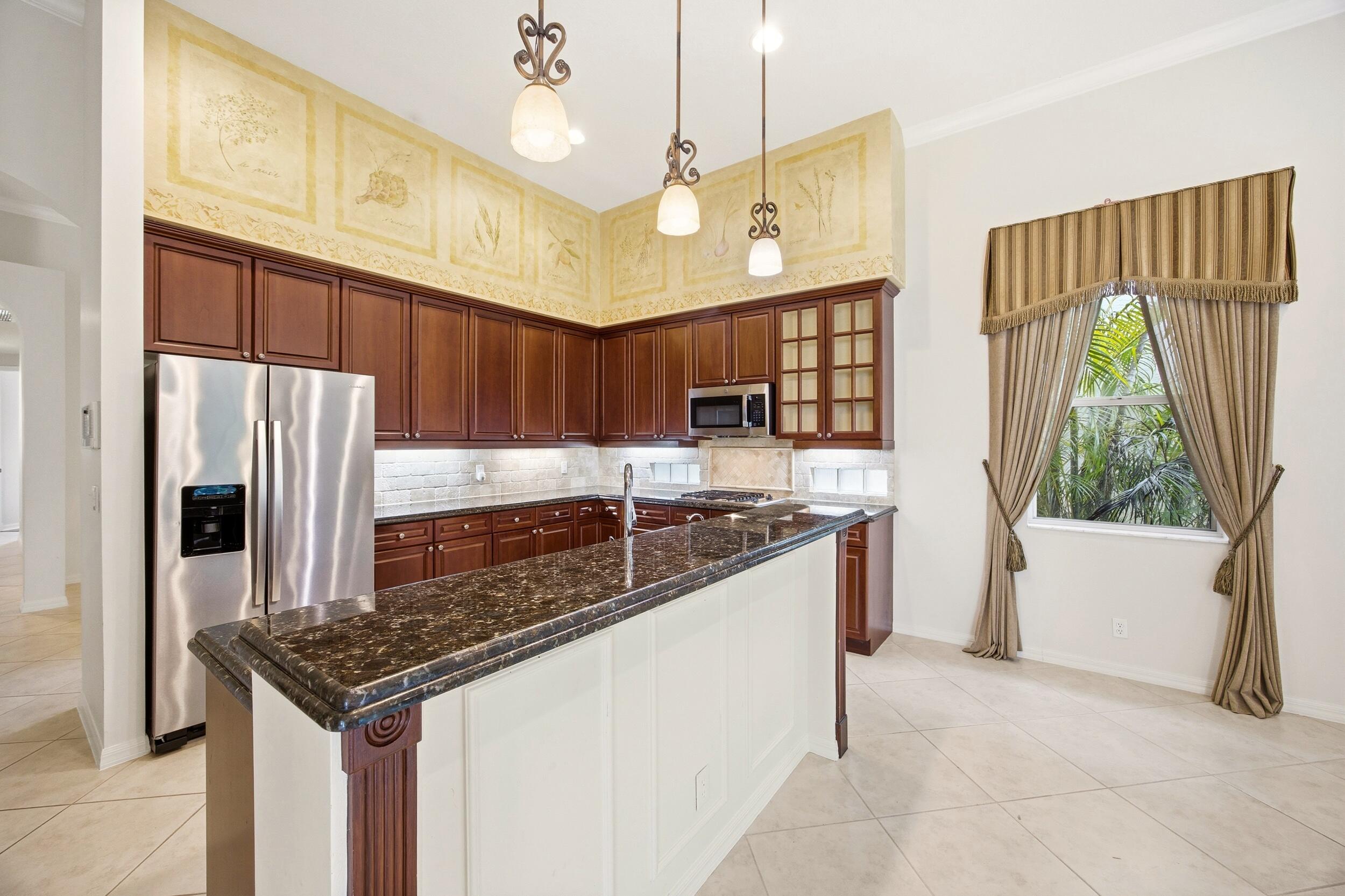 MIRABELLA AT MIRASOL A - Residential Lease