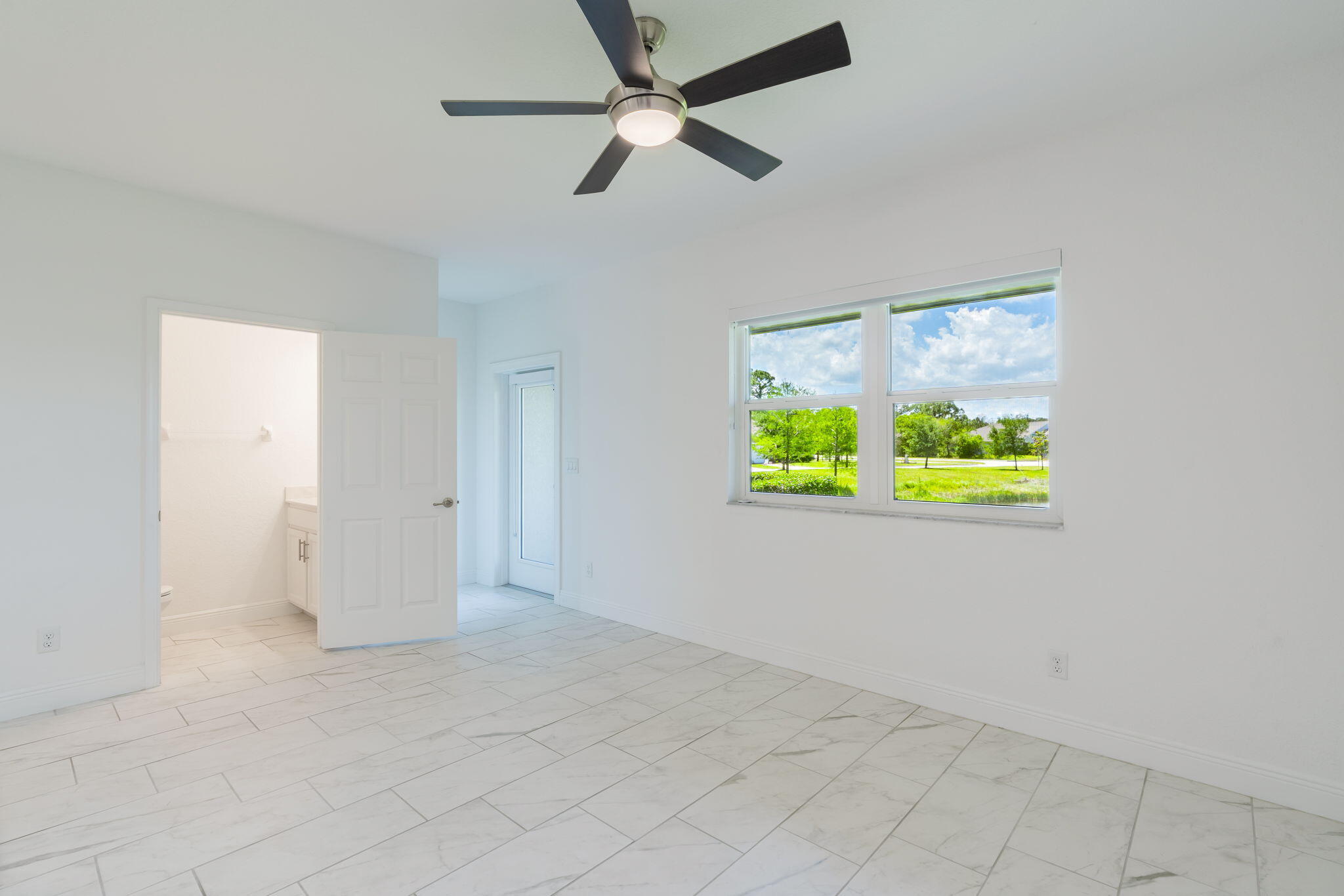 RIVER PLACE ON THE ST LUCIE NO. 8 - Residential
