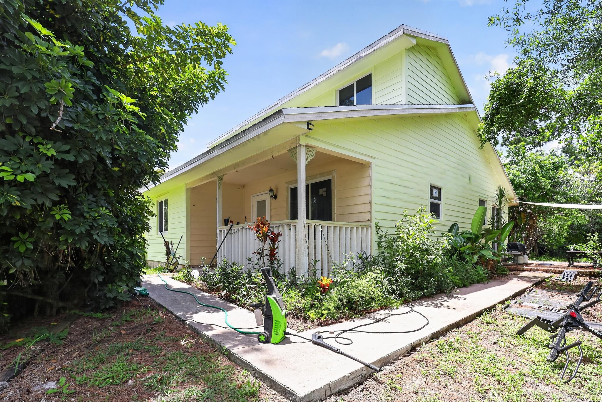 The Acreage - Residential
