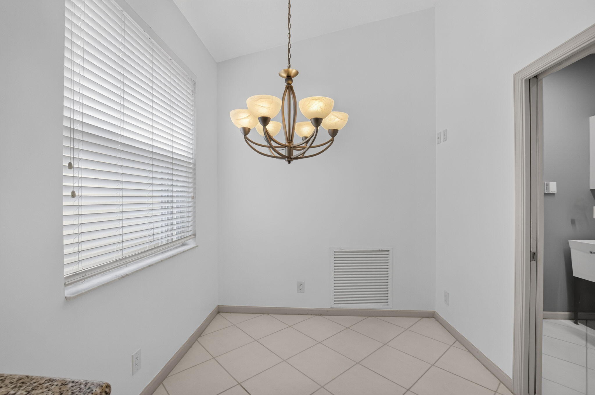 VIZCAYA 4 - Residential